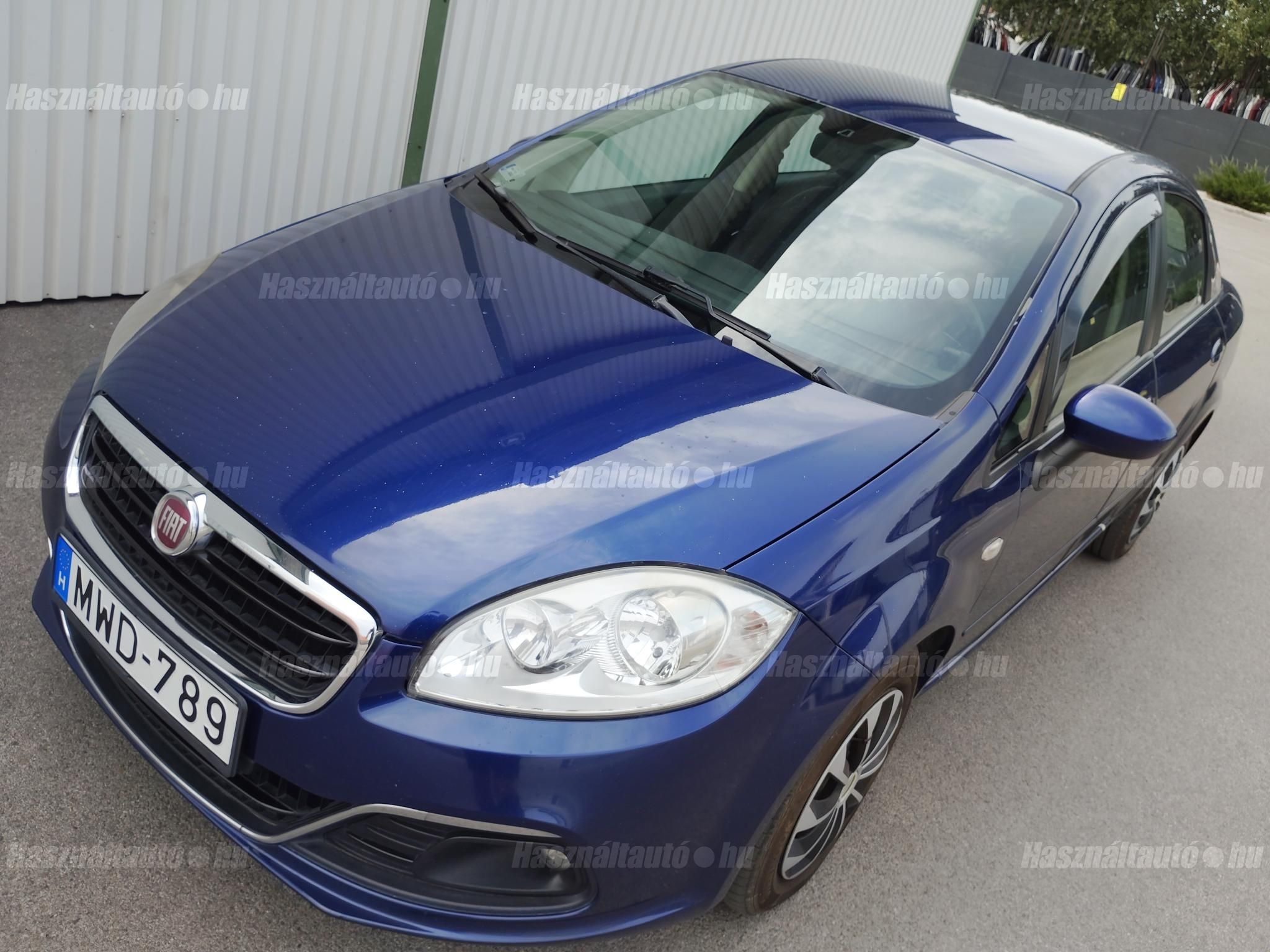 FIAT LINEA 2013/9 - 1