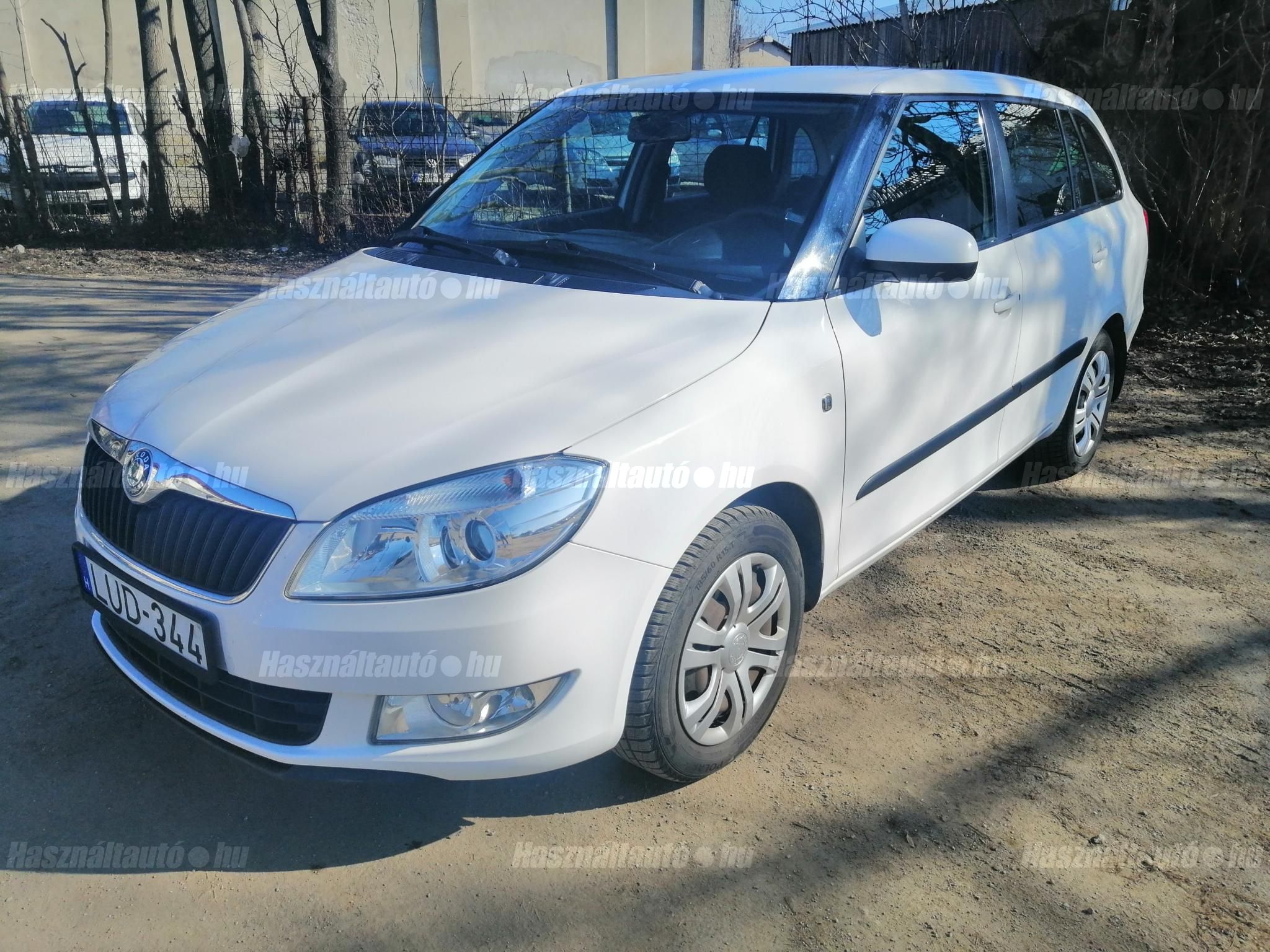 SKODA FABIA 2010/12 - 1