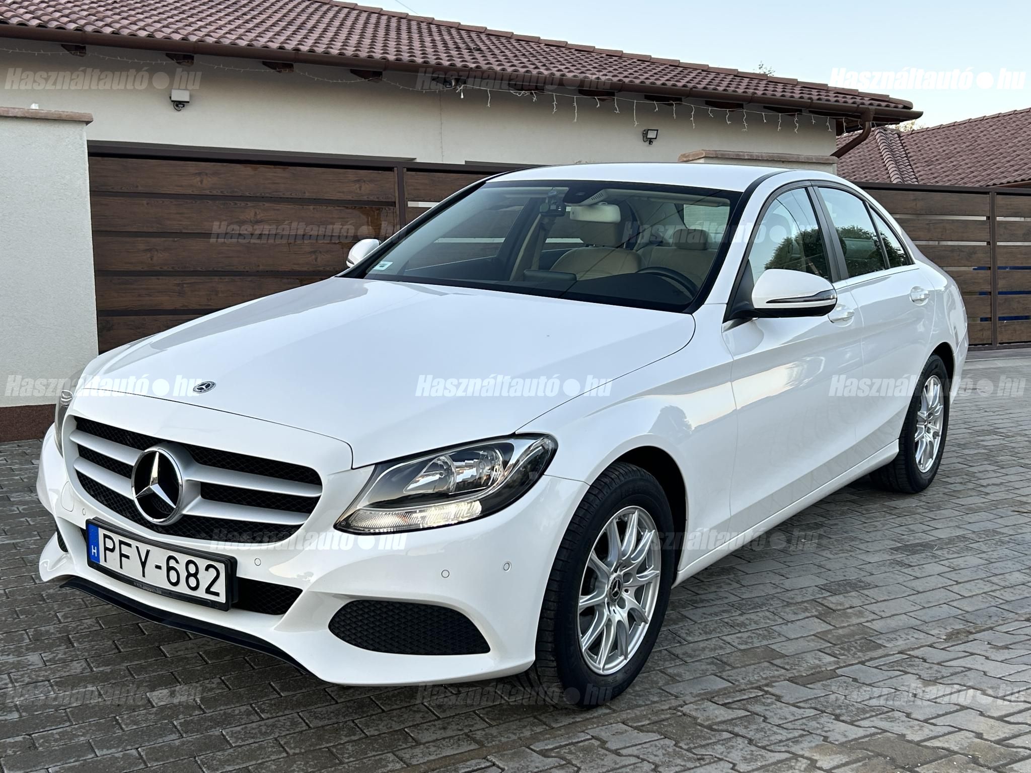 MERCEDES-BENZ C 180 2017/6 - 1