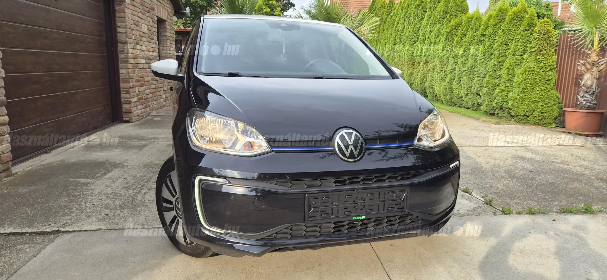 VOLKSWAGEN UP 2020/6 - 1