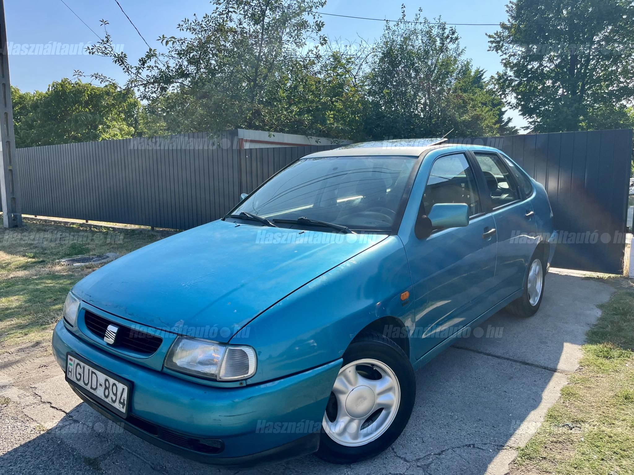 SEAT CORDOBA 2000/10 - 1