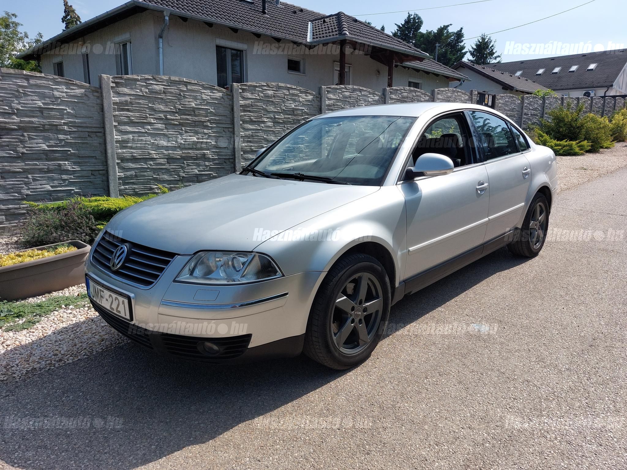 VOLKSWAGEN PASSAT 2004/11 - 1