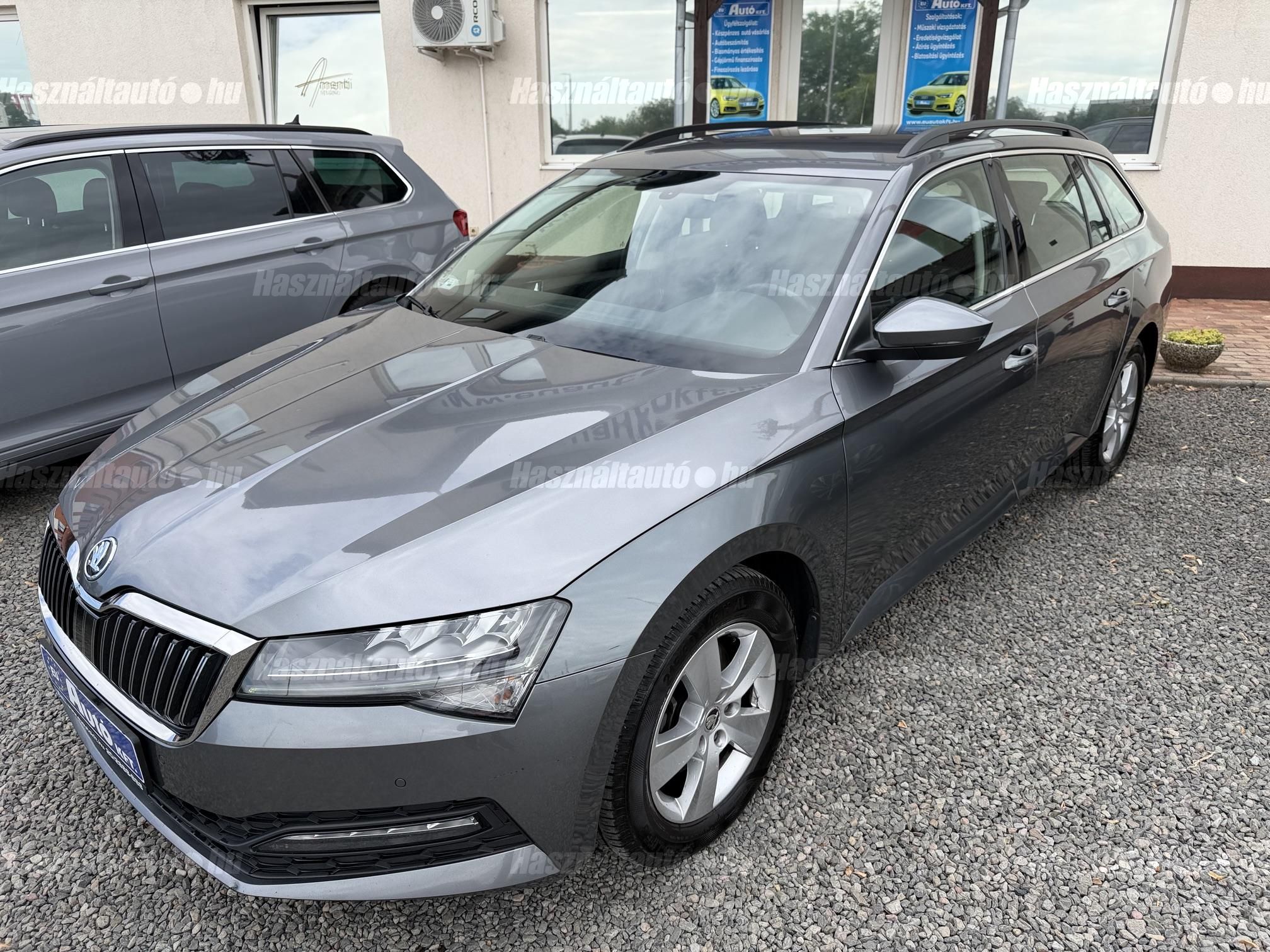 SKODA SUPERB 2022/5 - 1