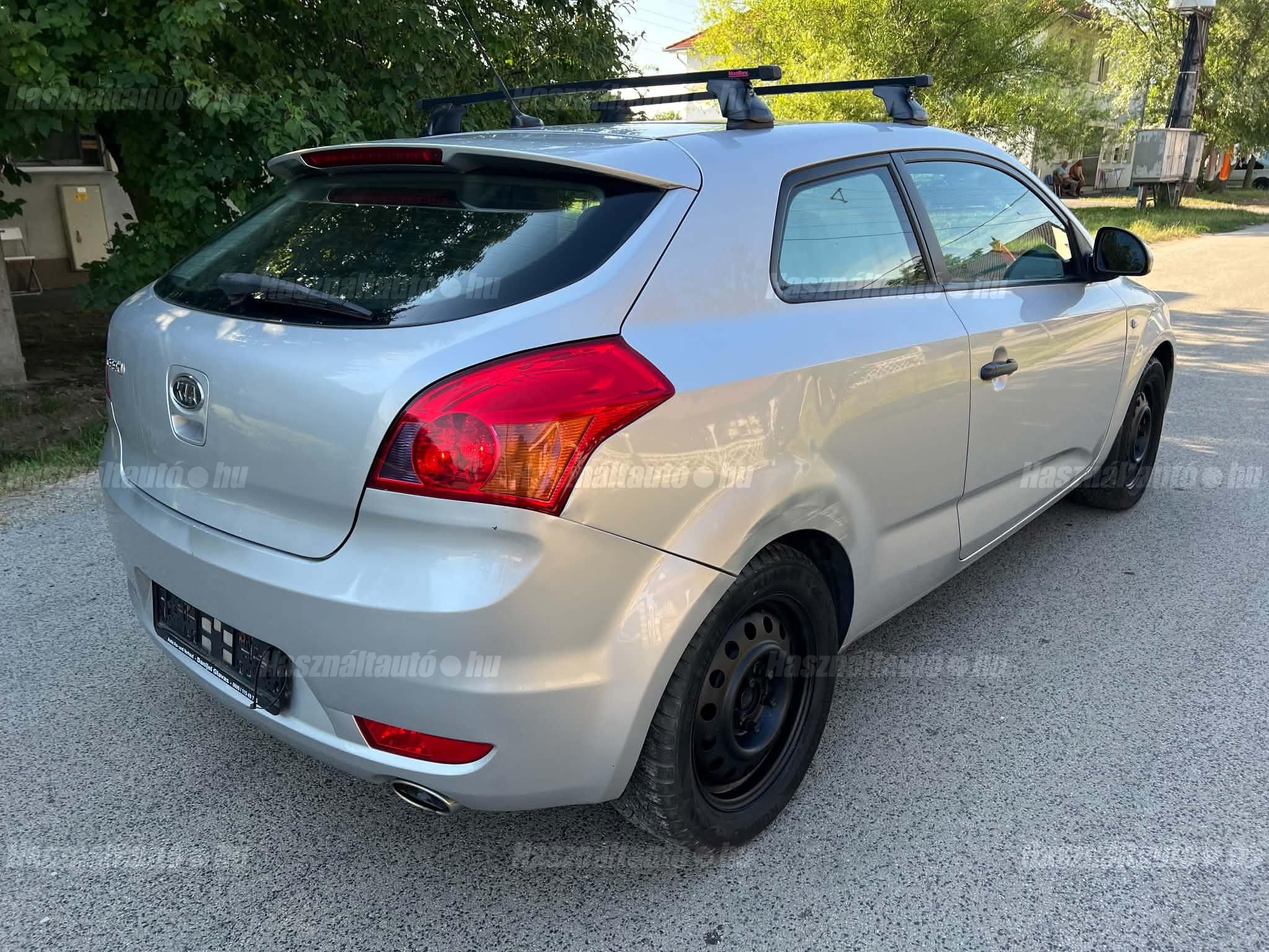 KIA PRO CEE'D 2009/4 - 1