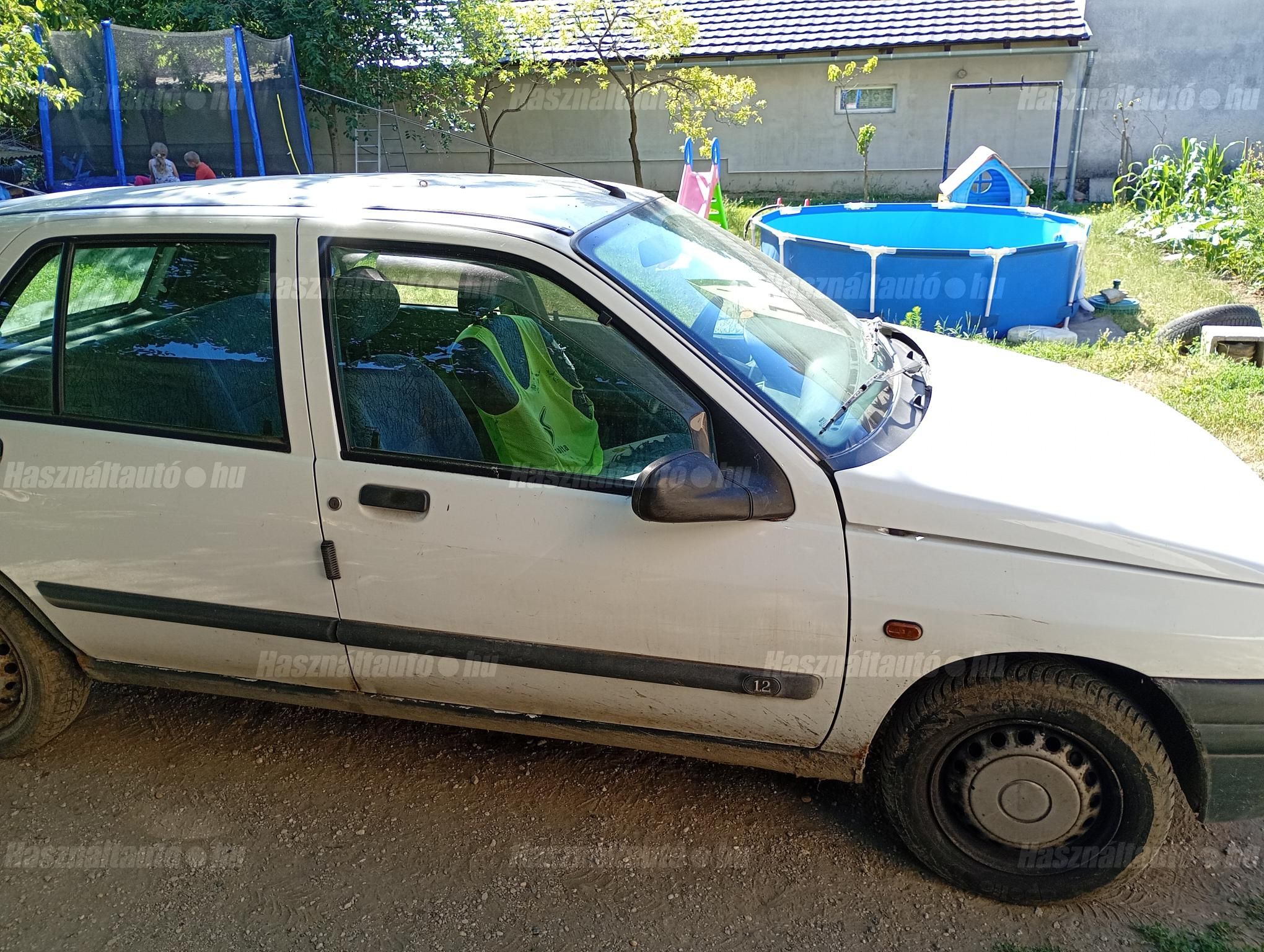 RENAULT CLIO 1997/12 - 1