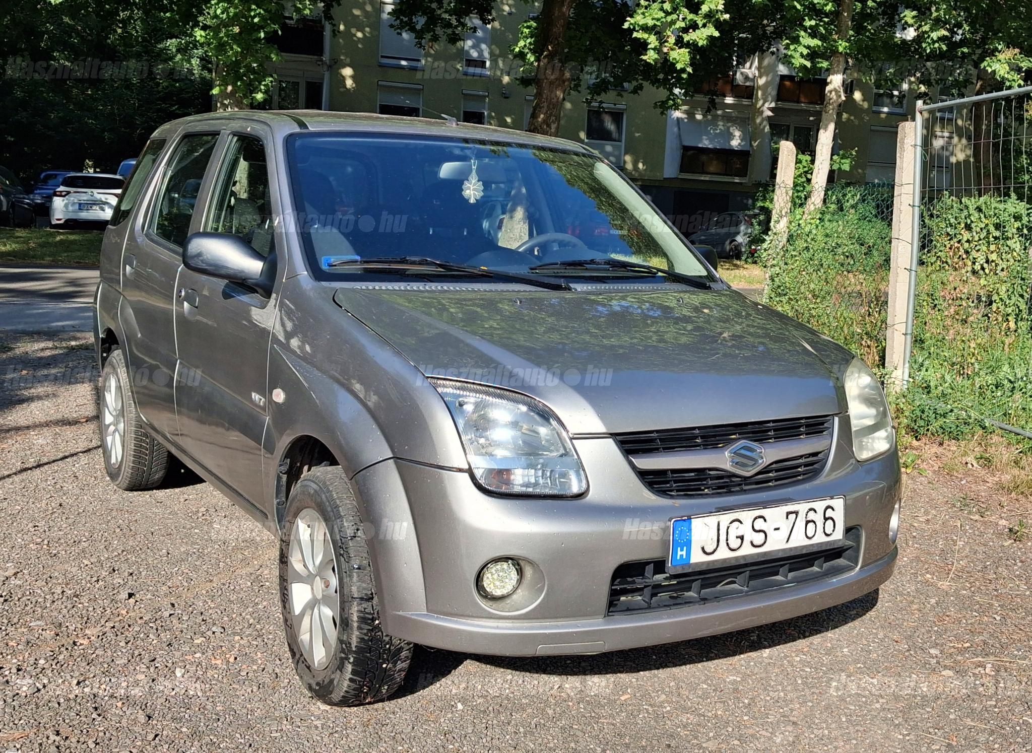 SUZUKI IGNIS 2005/12 - 1