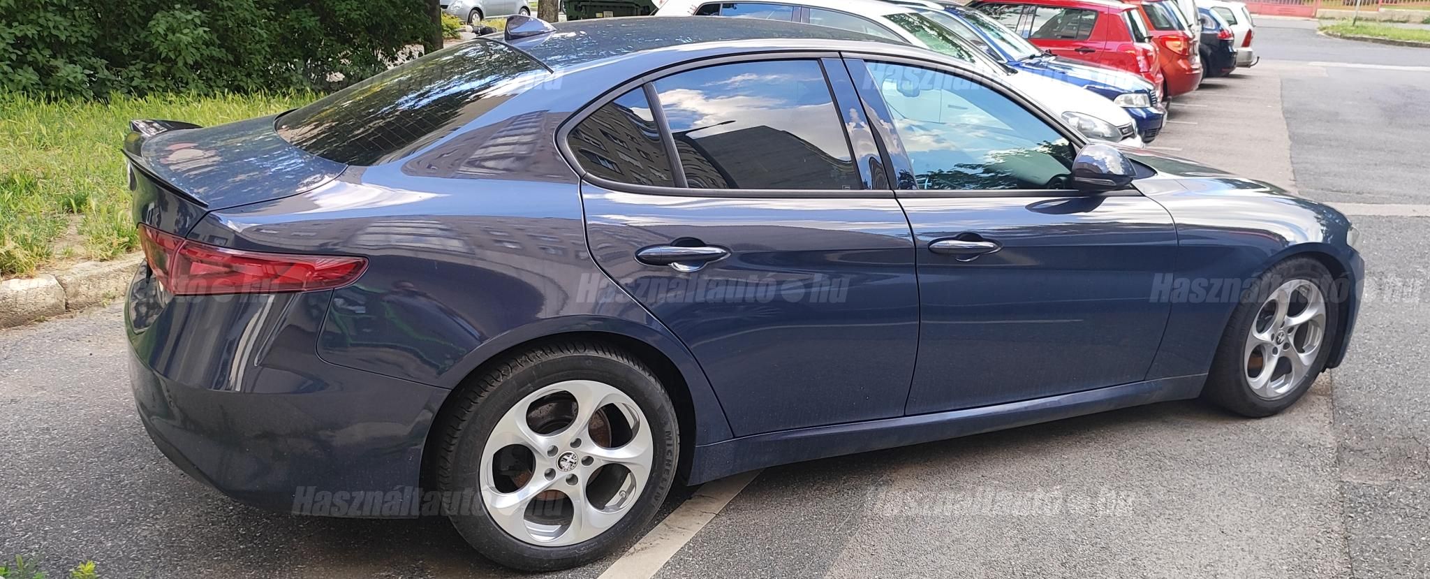 ALFA ROMEO GIULIA 2020/6 - 1