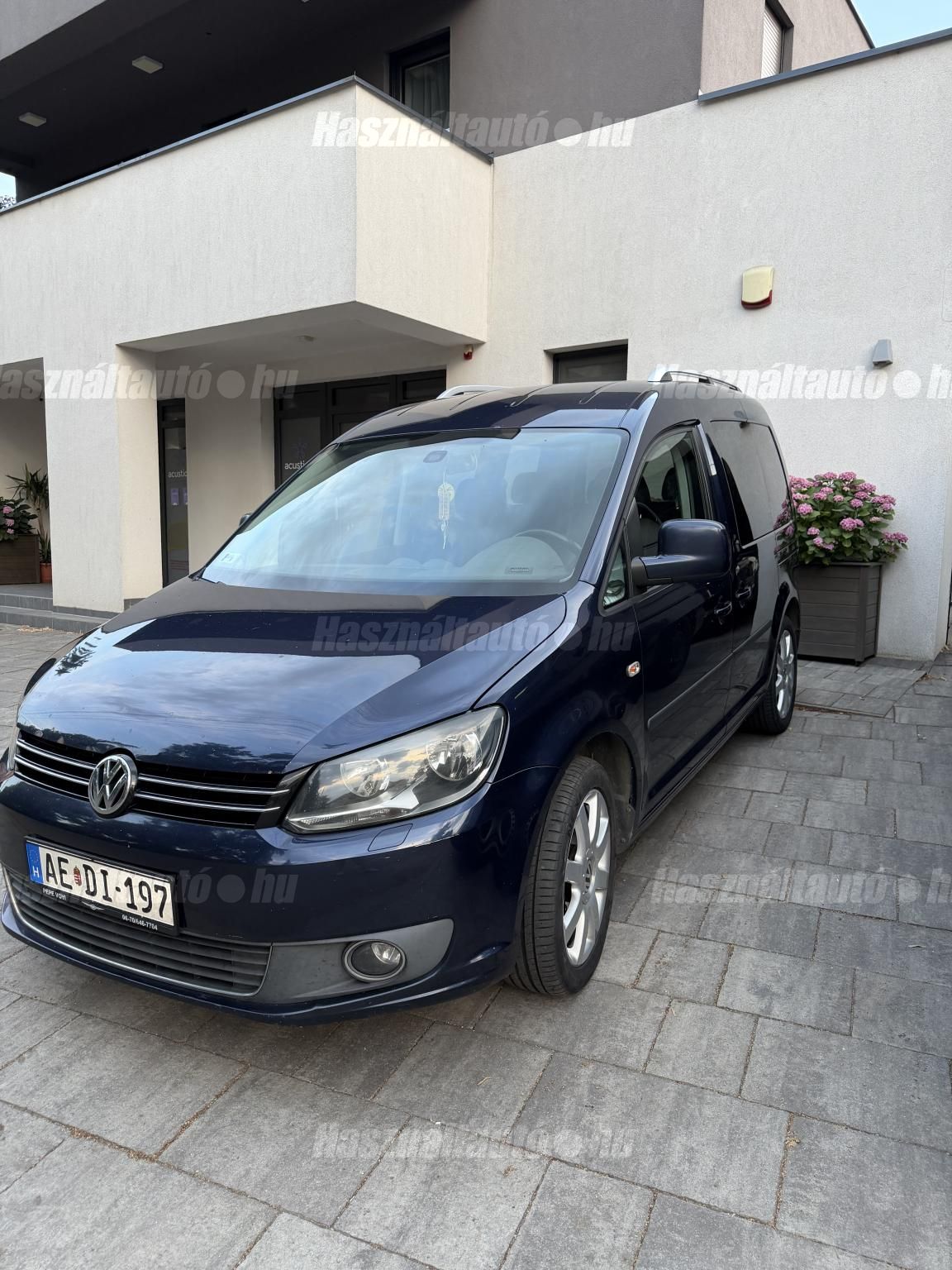 VOLKSWAGEN CADDY 2011/9 - 1