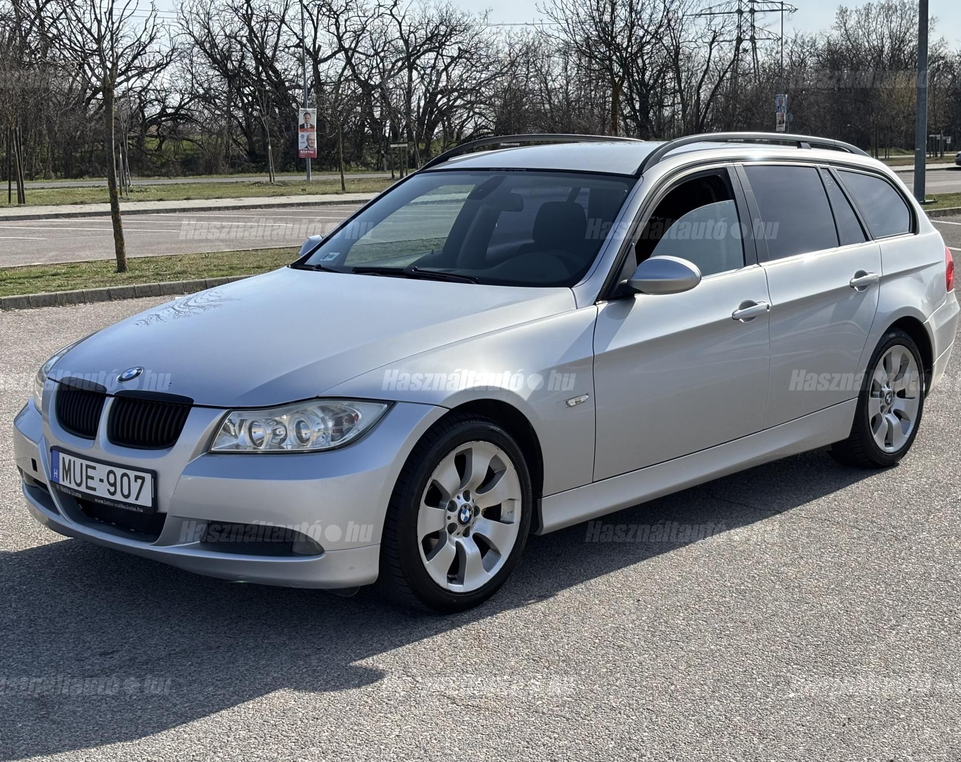 BMW 318 2008 - 1
