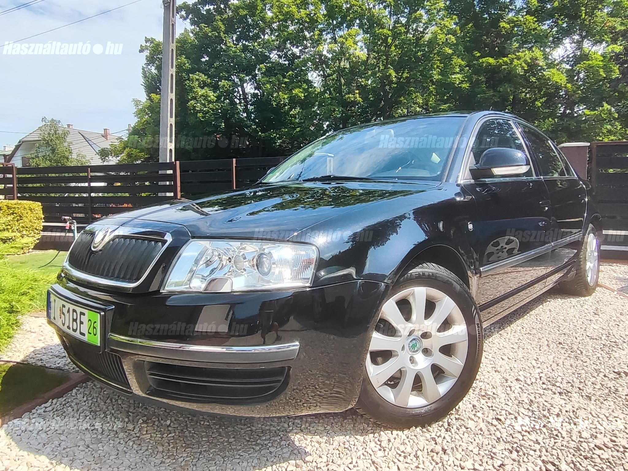 SKODA SUPERB 2008/12 - 1