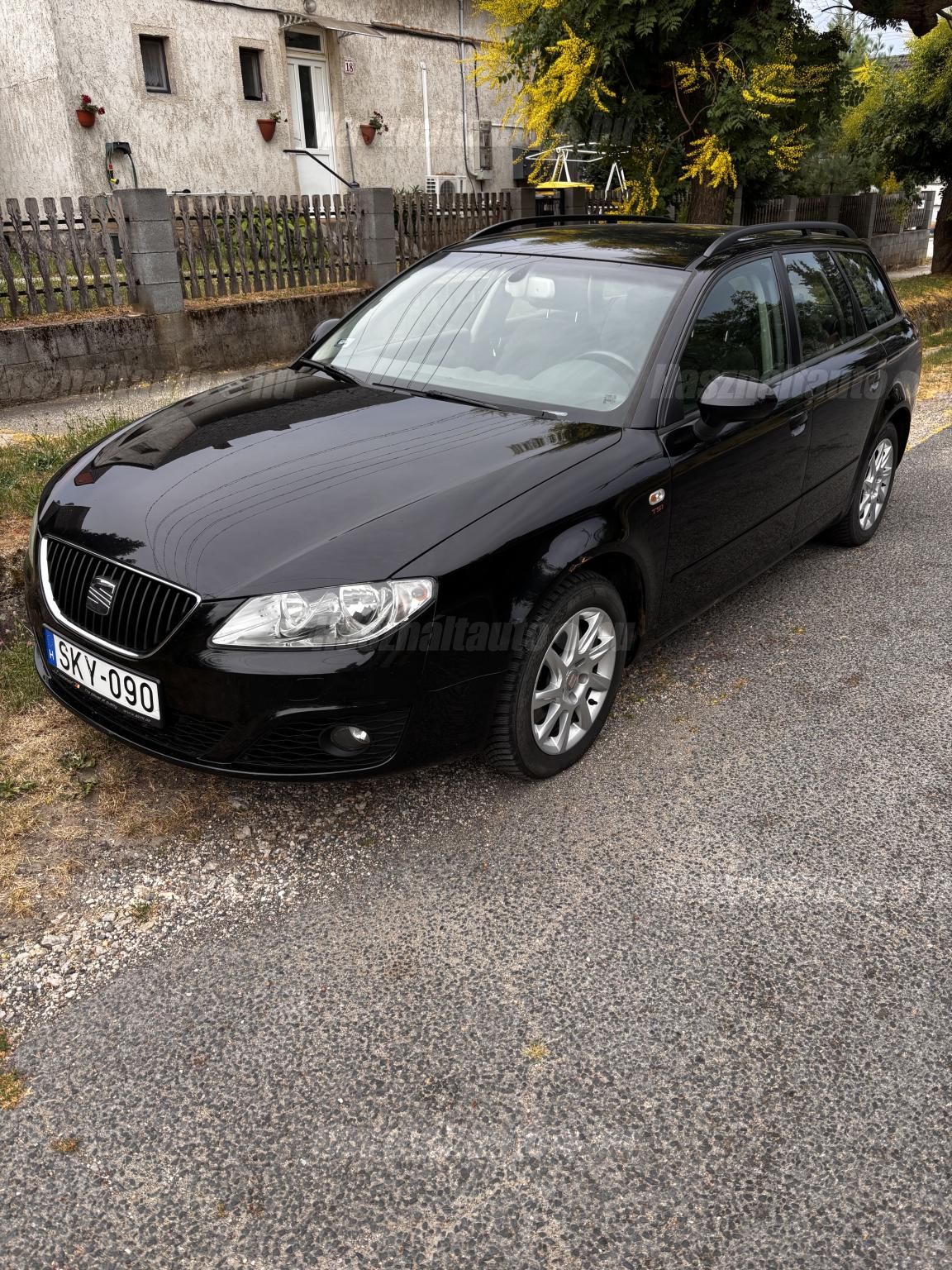 SEAT EXEO 2010/9 - 1
