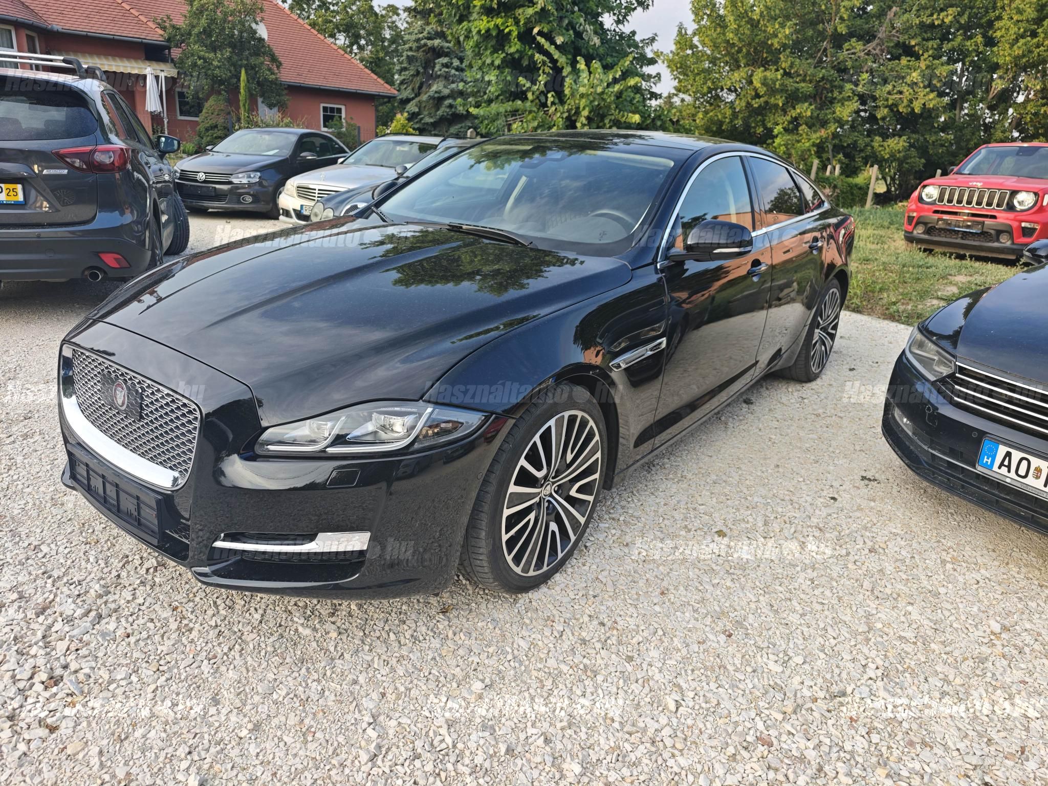 JAGUAR XJ 2018/8 - 1