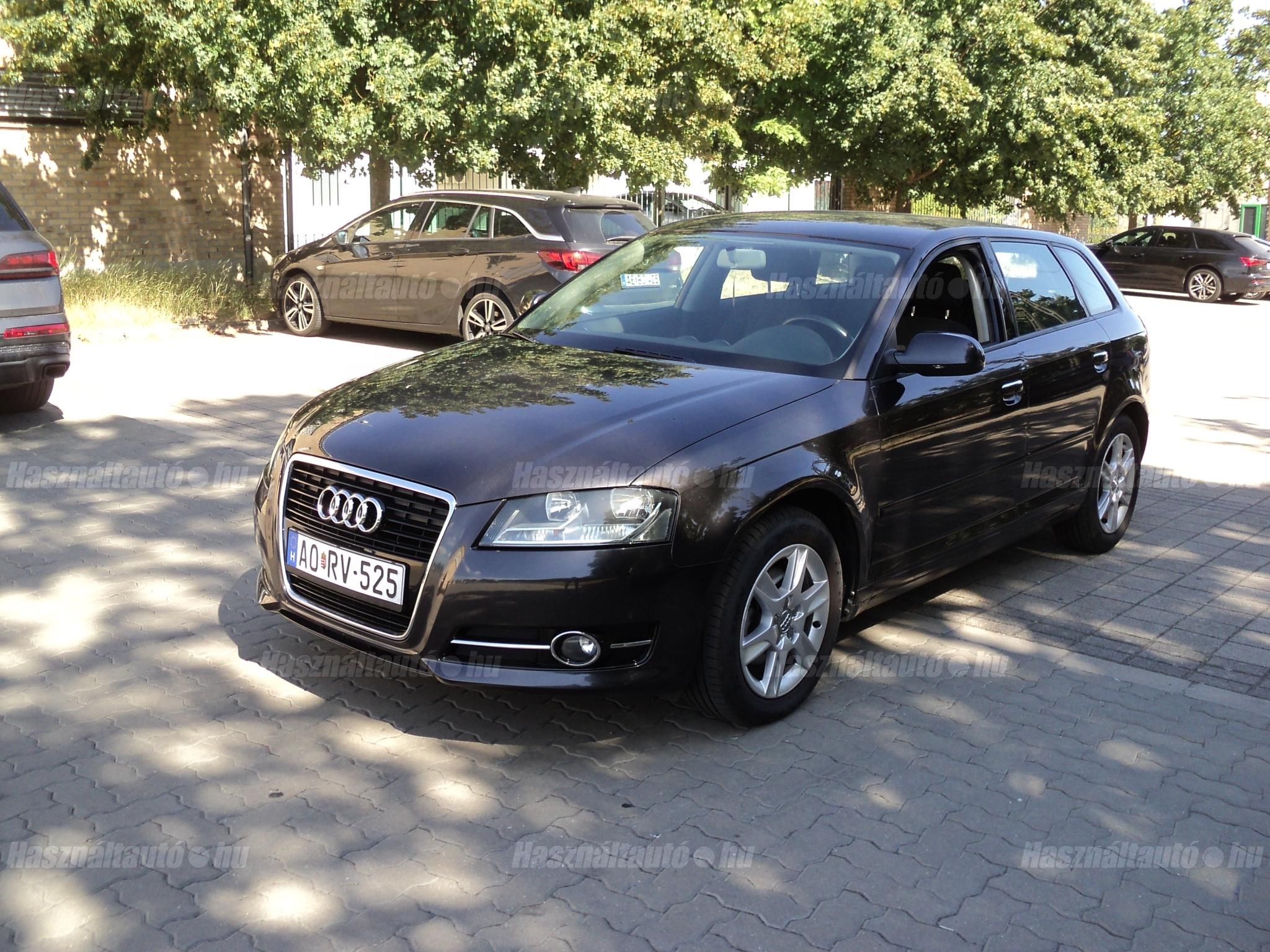 AUDI A3 2012/4 - 1