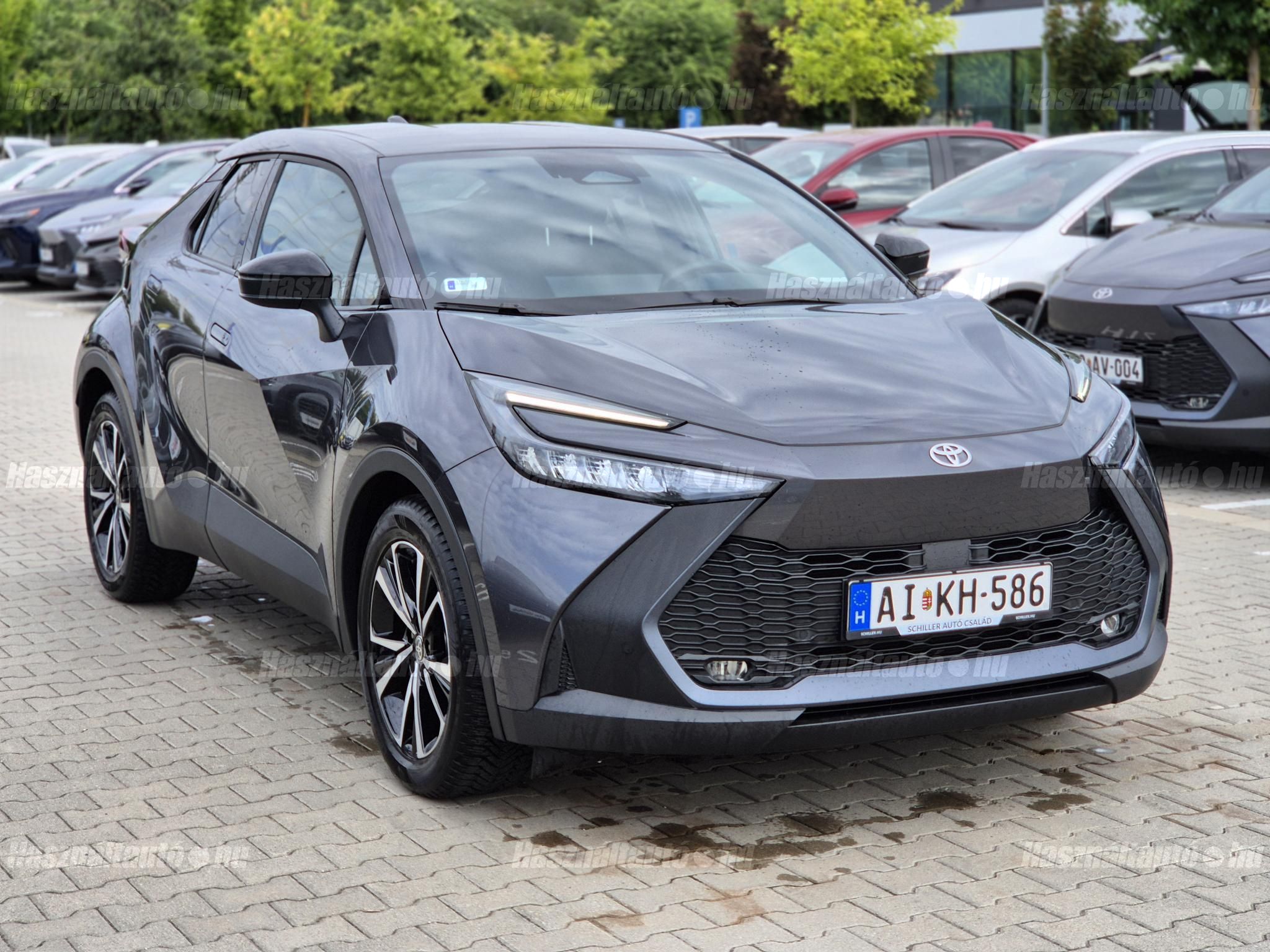 TOYOTA C-HR 2025/4 - 1