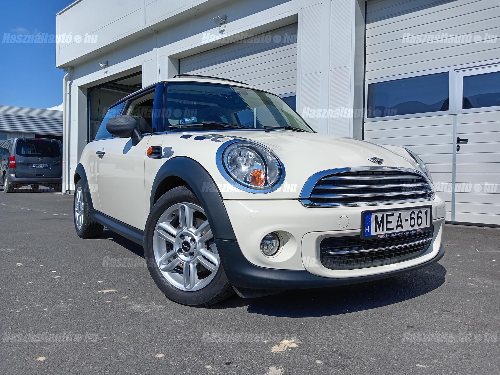 MINI COOPER 2012/7 - 1