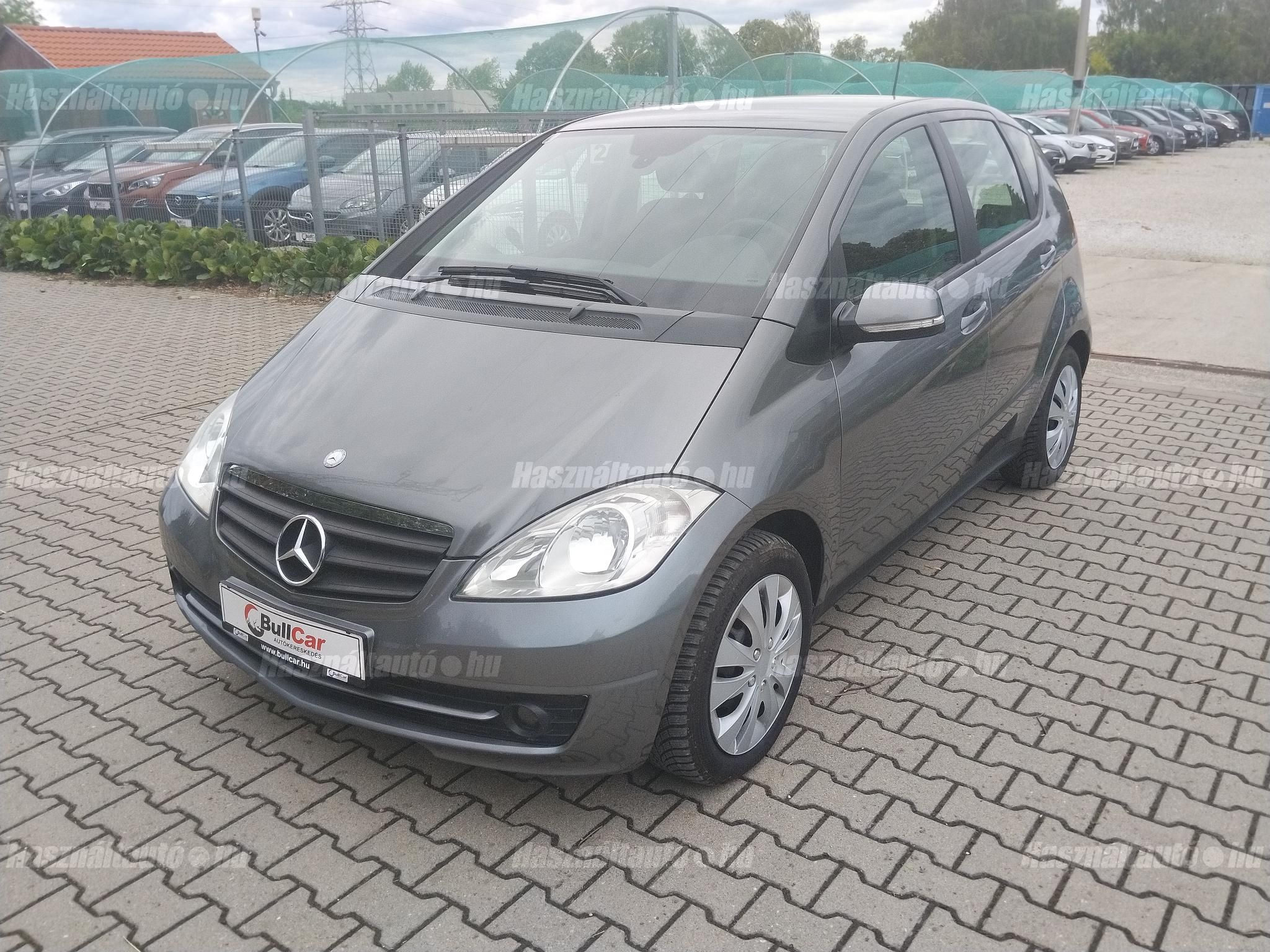 MERCEDES-BENZ A 180 2008/10 - 1