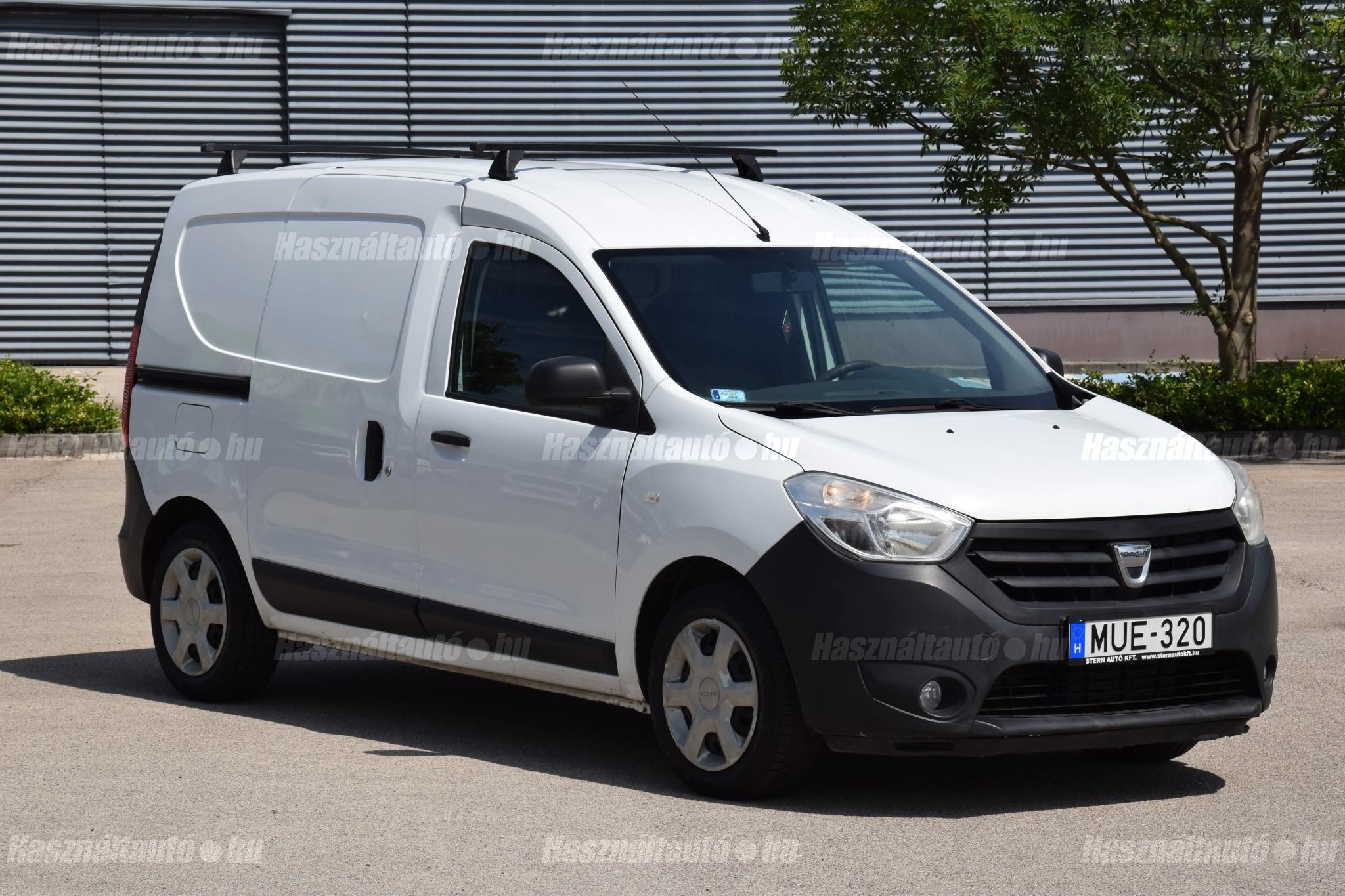 DACIA DOKKER 2014/6 - 1