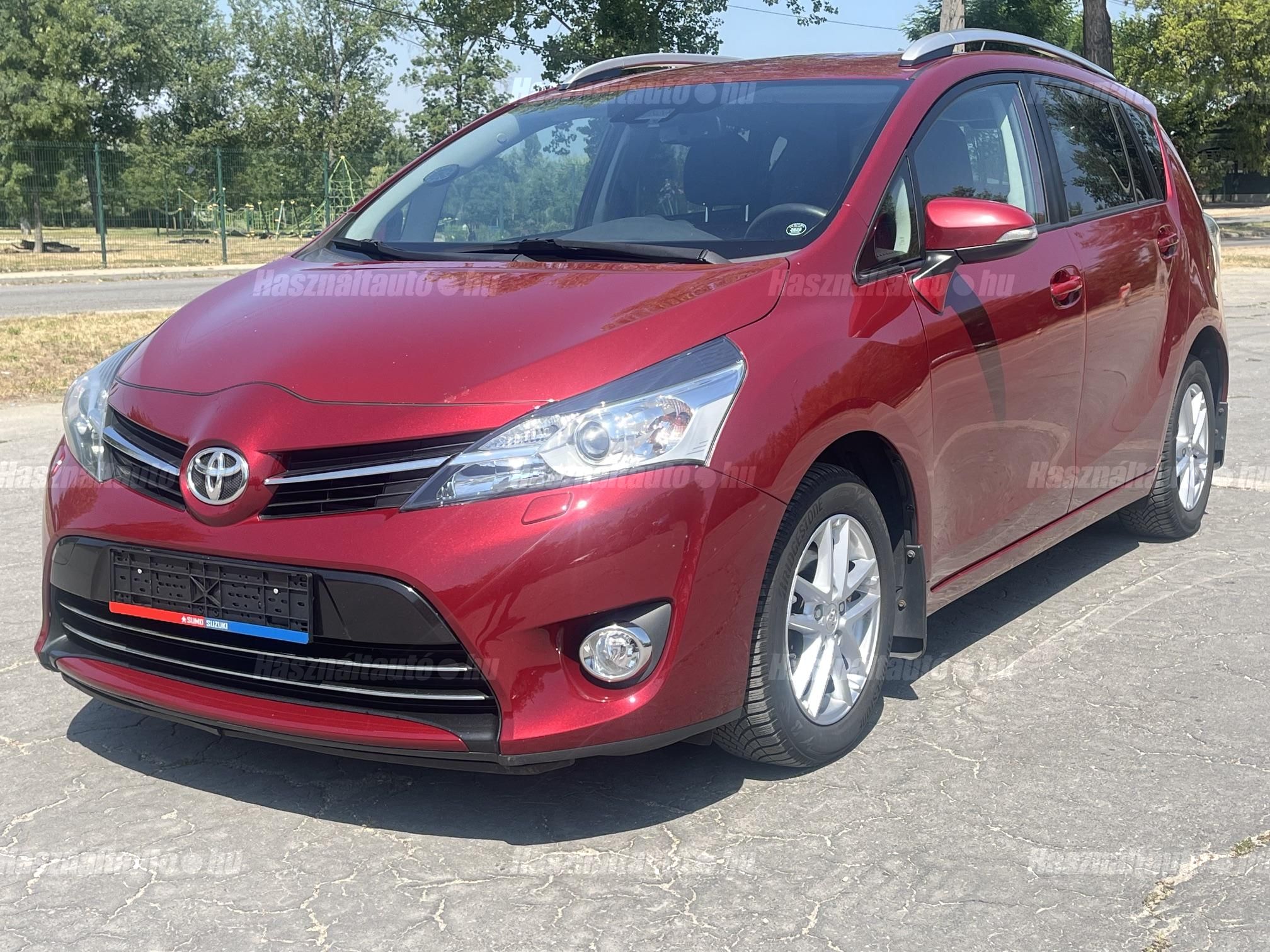 TOYOTA VERSO 2018/7 - 1