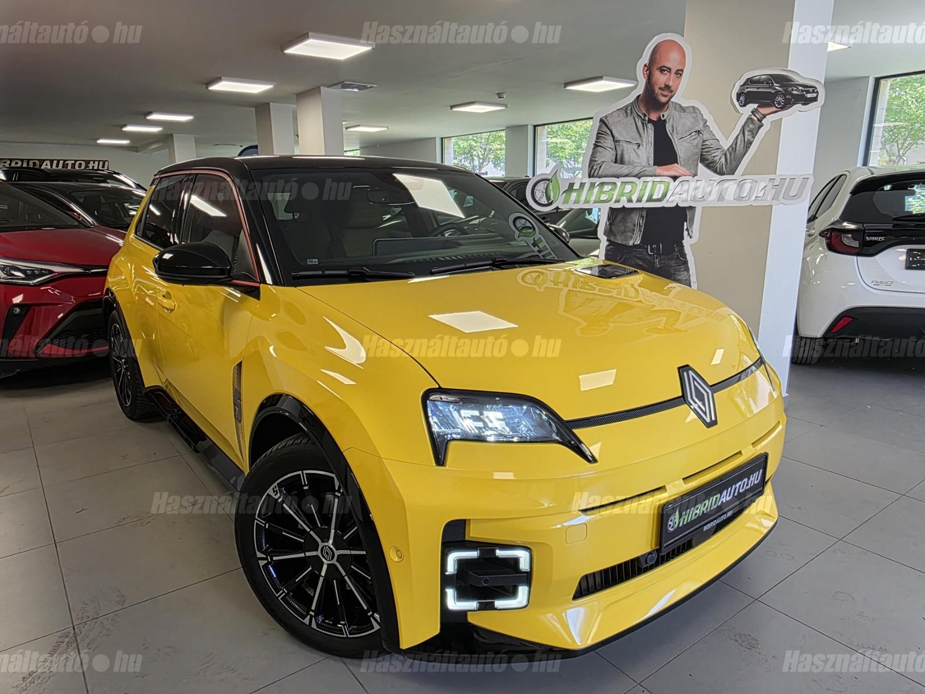 RENAULT R 5 2025/12 - 1