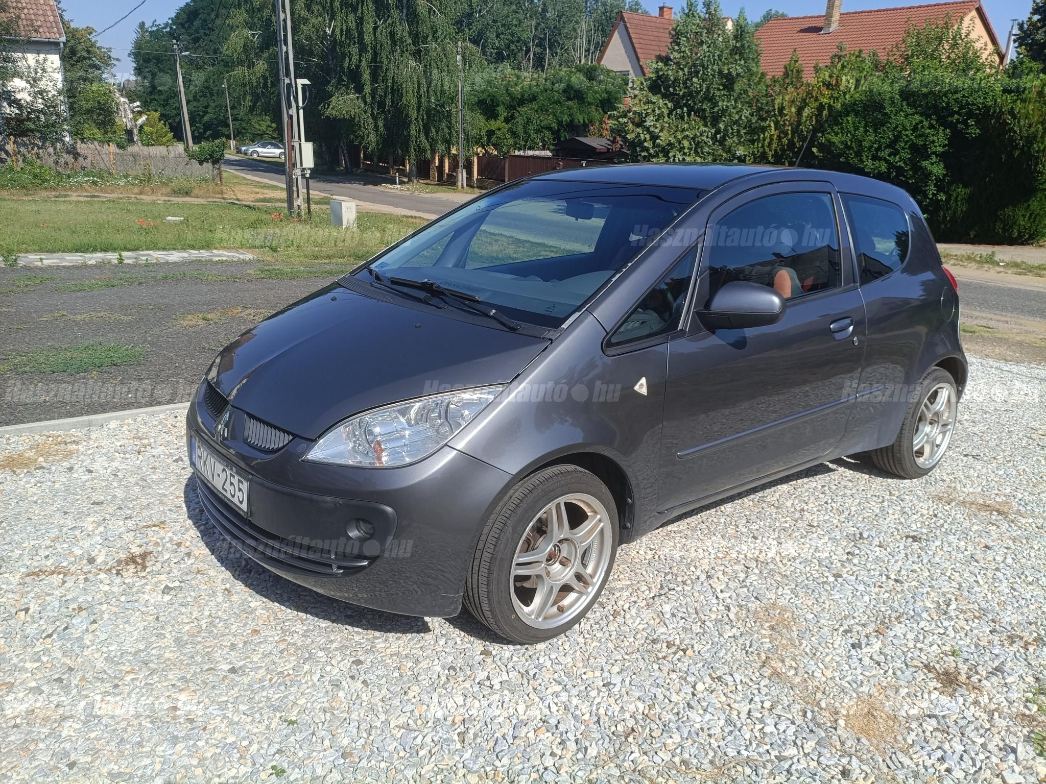 MITSUBISHI COLT 2005 - 1