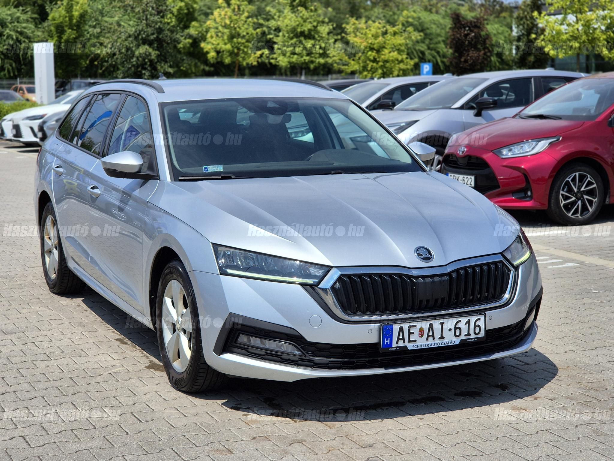 SKODA OCTAVIA 2023/5 - 1