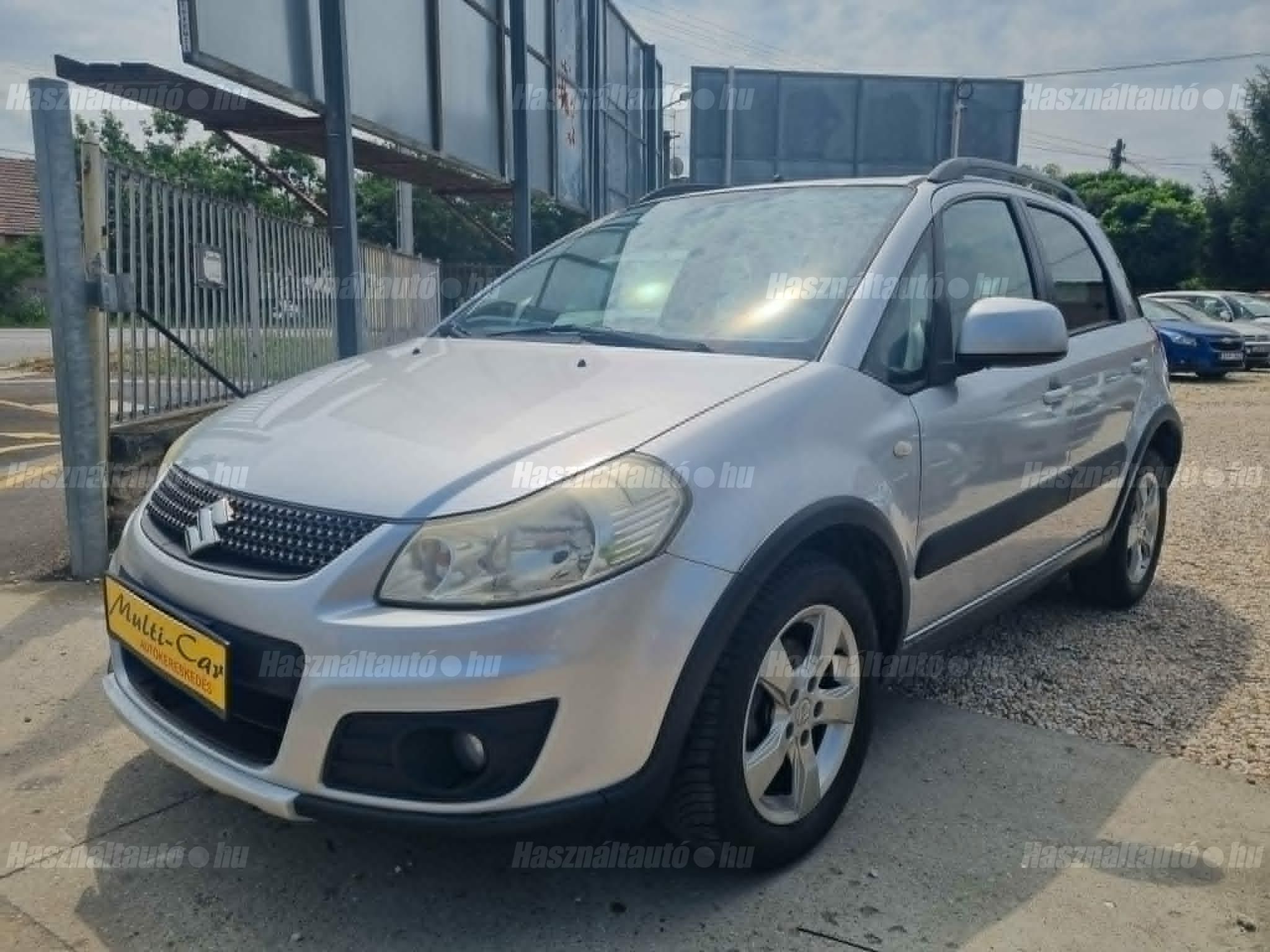 SUZUKI SX4 2013/6 - 1