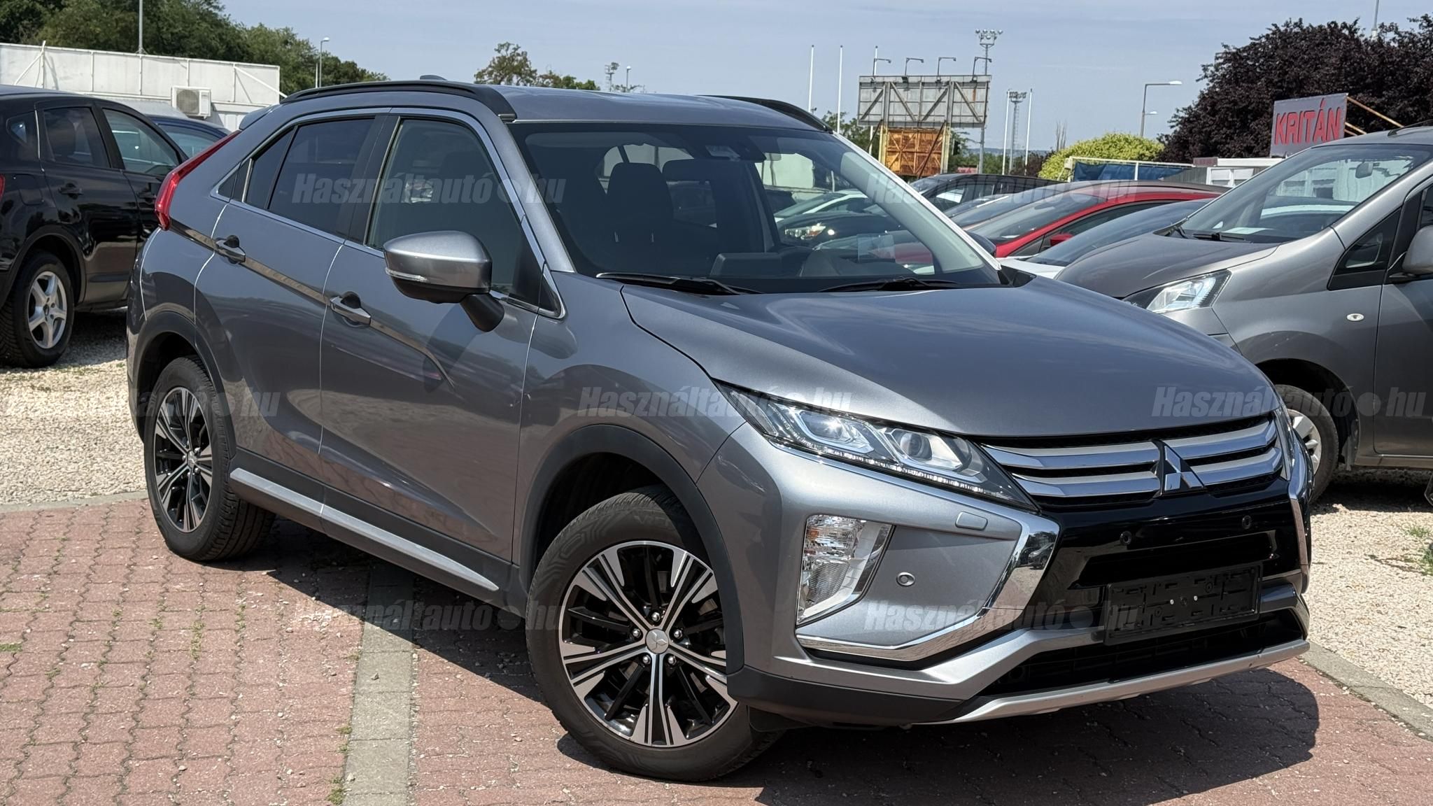 MITSUBISHI ECLIPSE CROSS 2018/2 - 1