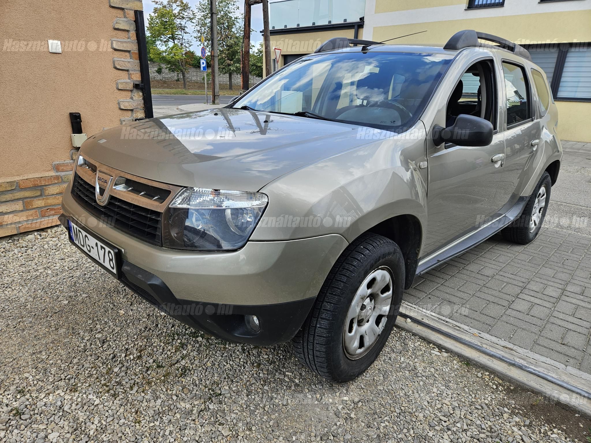 DACIA DUSTER 2012/7 - 1