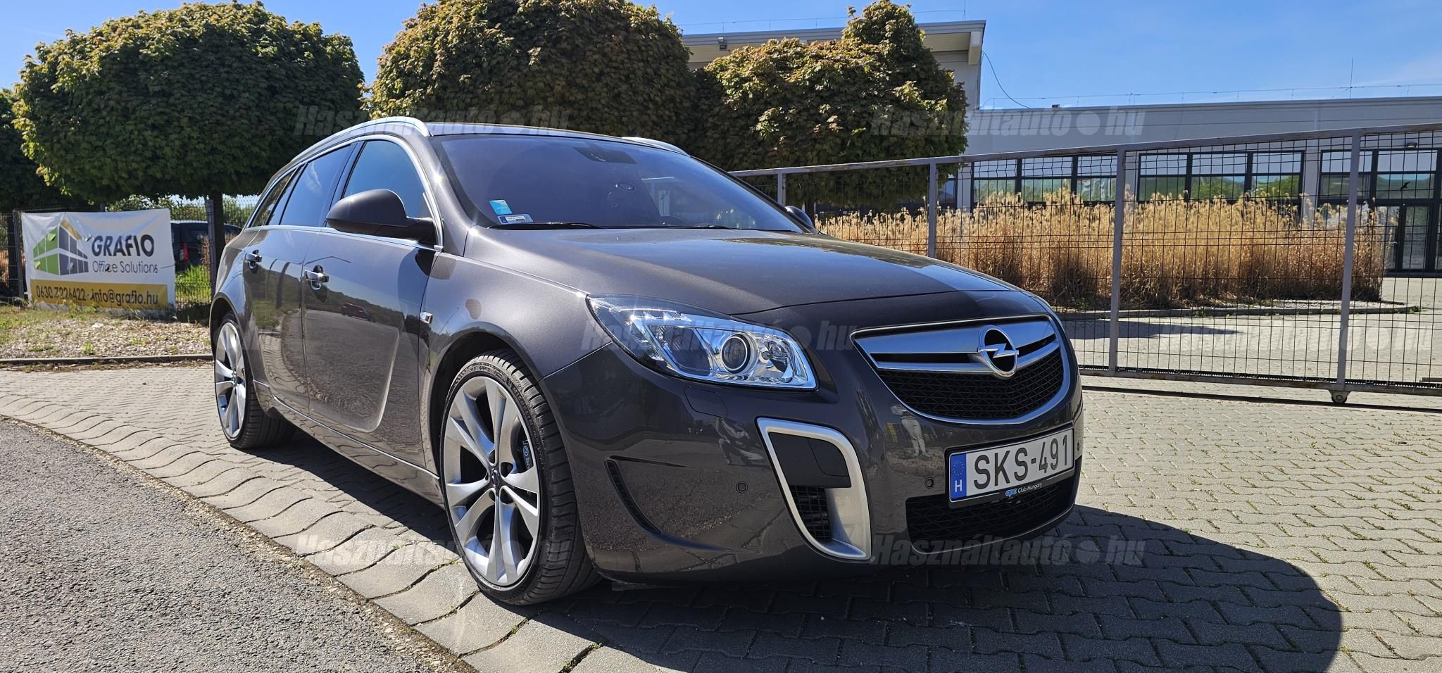 OPEL INSIGNIA 2012/6 - 1