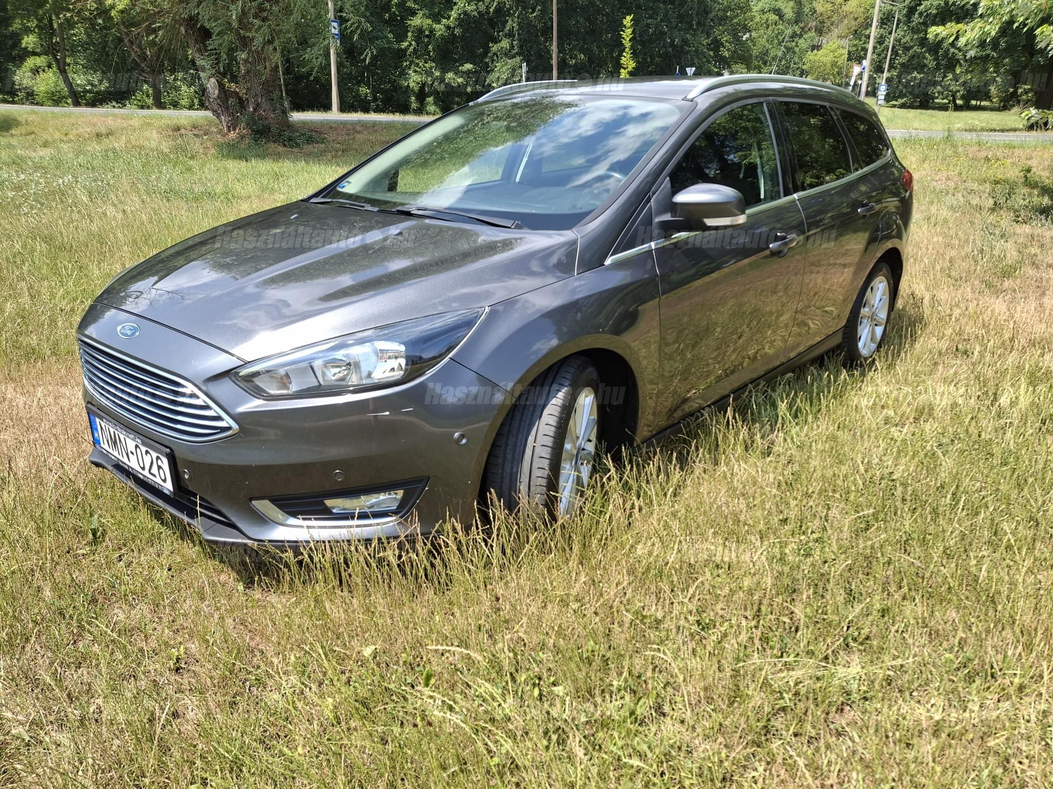 FORD FOCUS 2015/10 - 1