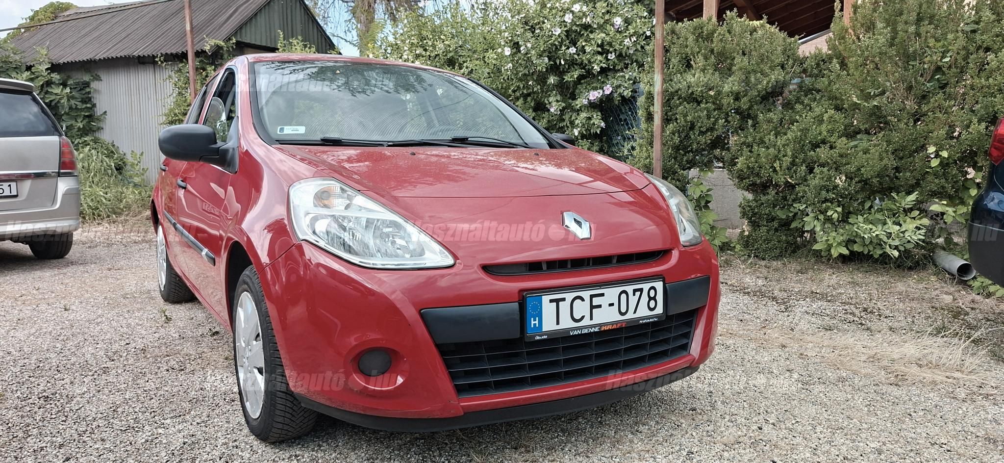 RENAULT CLIO 2011/3 - 1