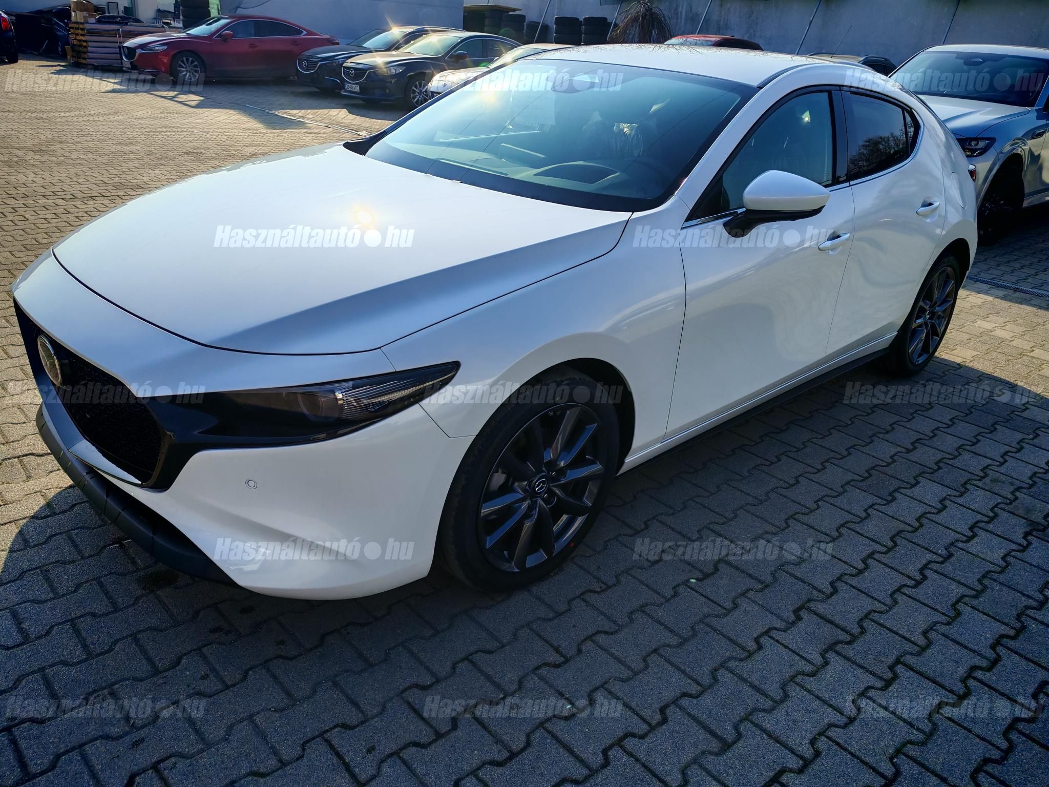 MAZDA 3 2026 - 1