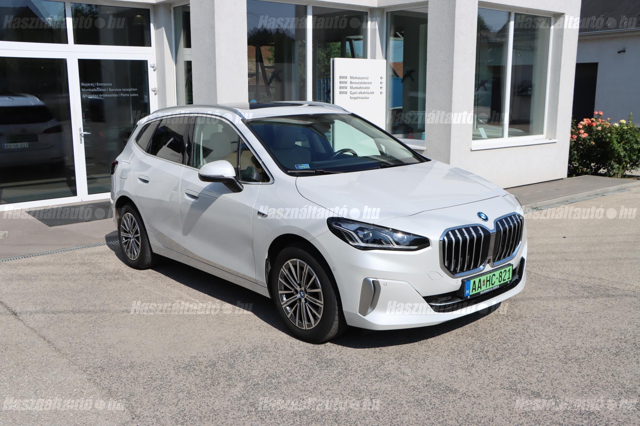 BMW 225 2022 - 1