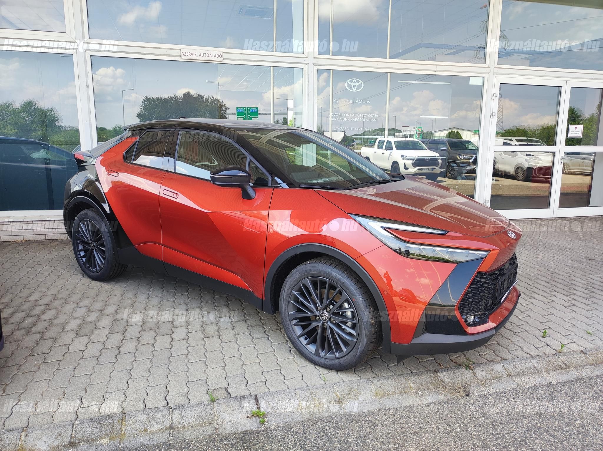 TOYOTA C-HR 2026 - 1