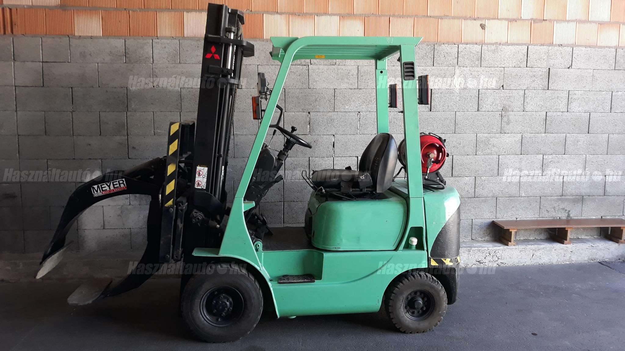 MITSUBISHI 2000/1 - 1