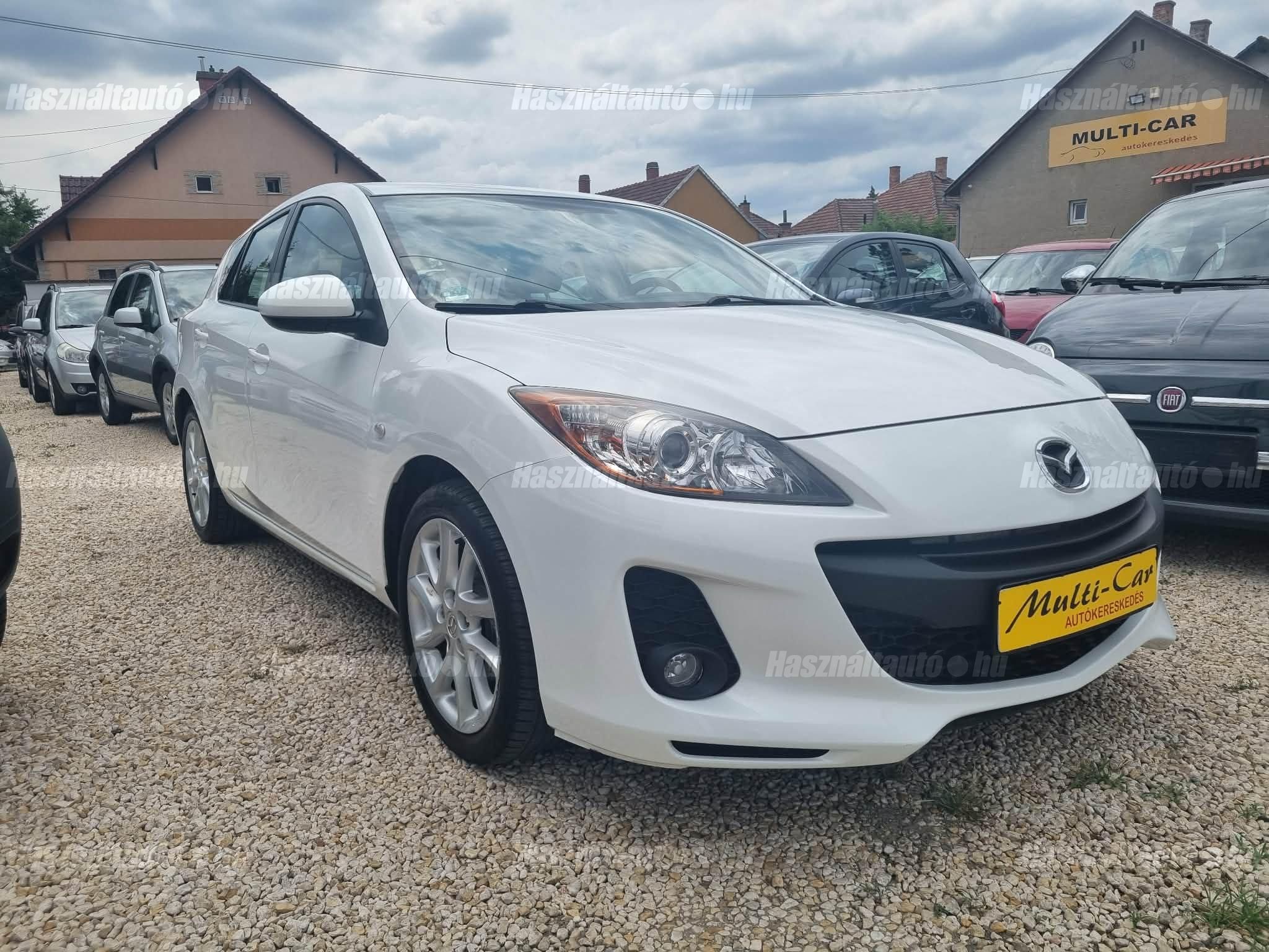 MAZDA 3 2012/5 - 1
