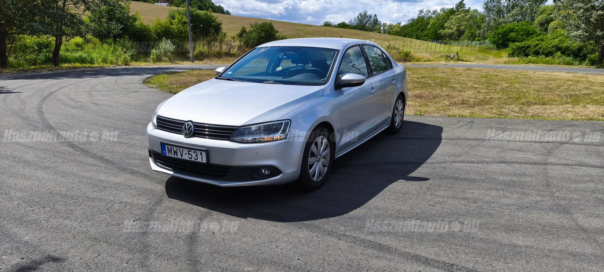 VOLKSWAGEN JETTA VI 2014/9 - 1