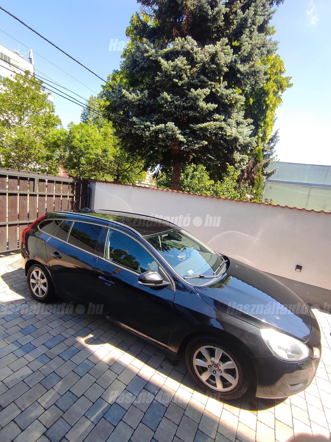 VOLVO V60 2011/4 - 1
