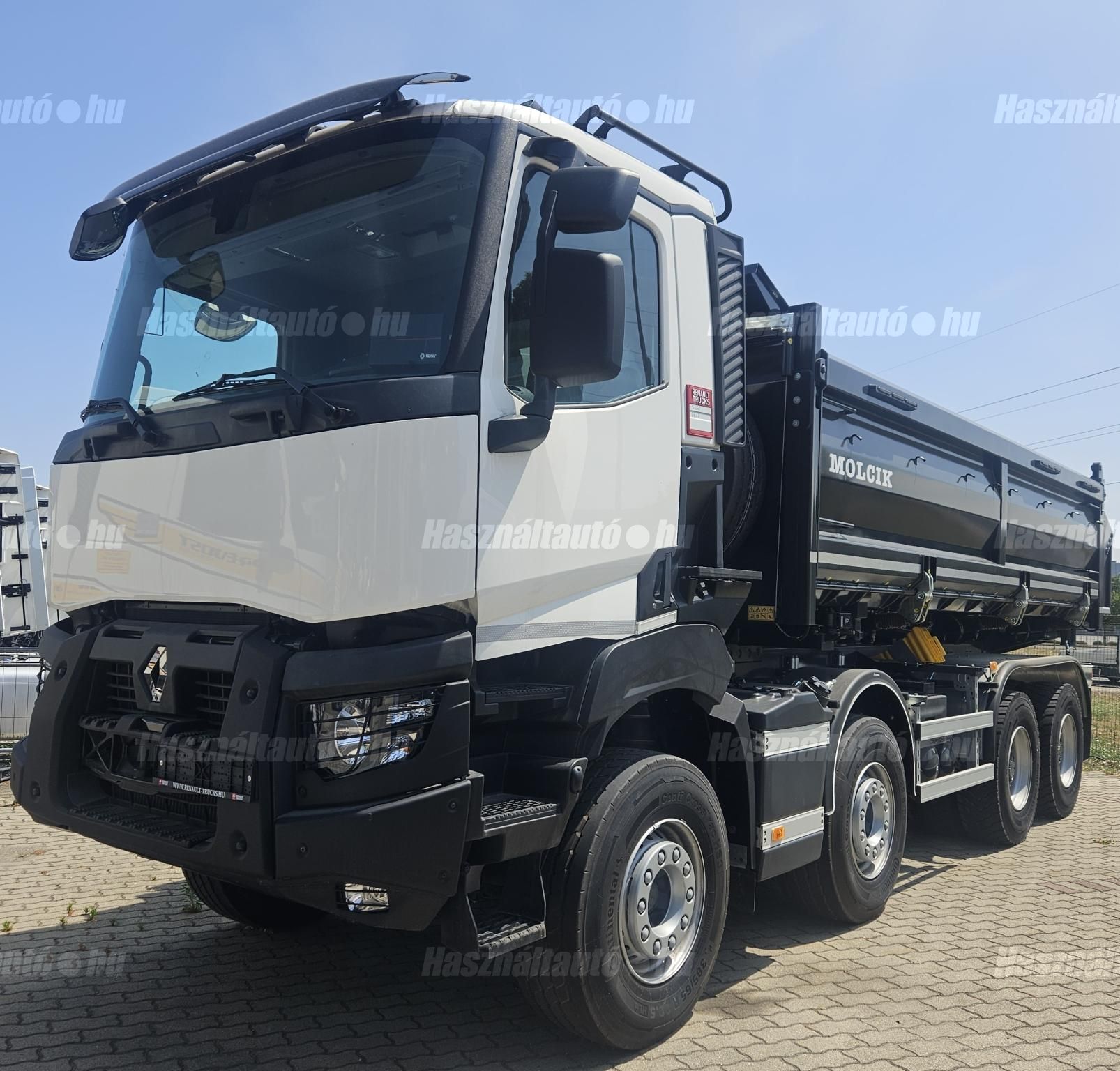 RENAULT 2025/12 - 1
