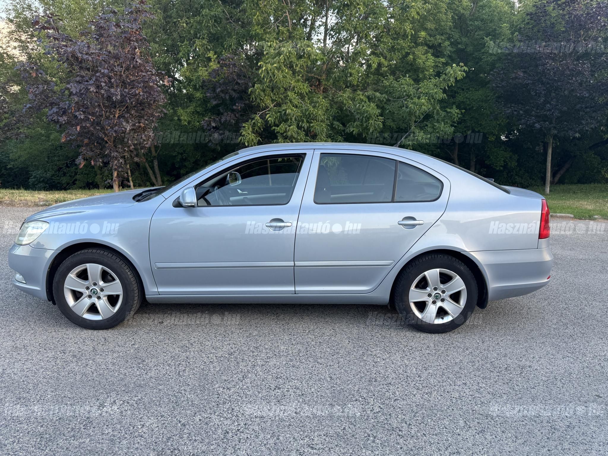 SKODA OCTAVIA 2010/7 - 1