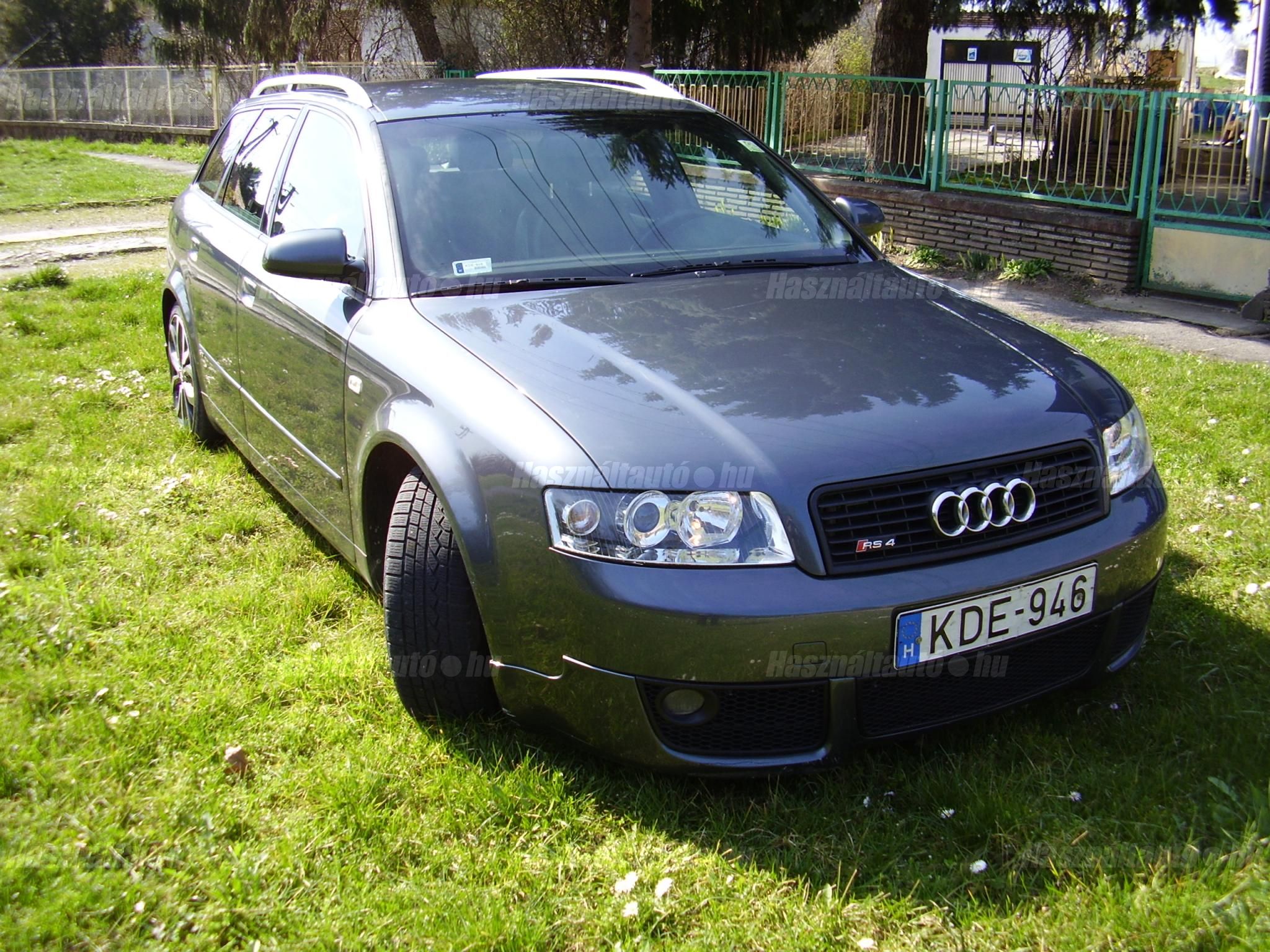 AUDI A4 2002/10 - 1