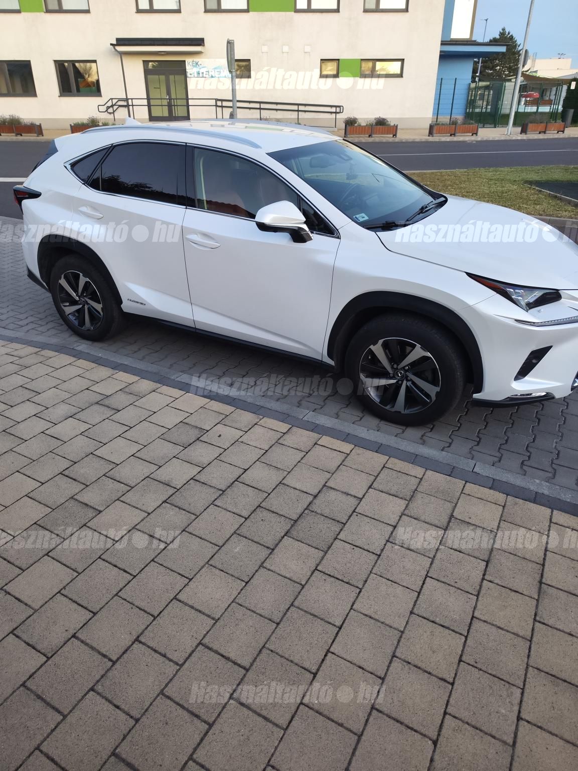 LEXUS NX 2019/7 - 1