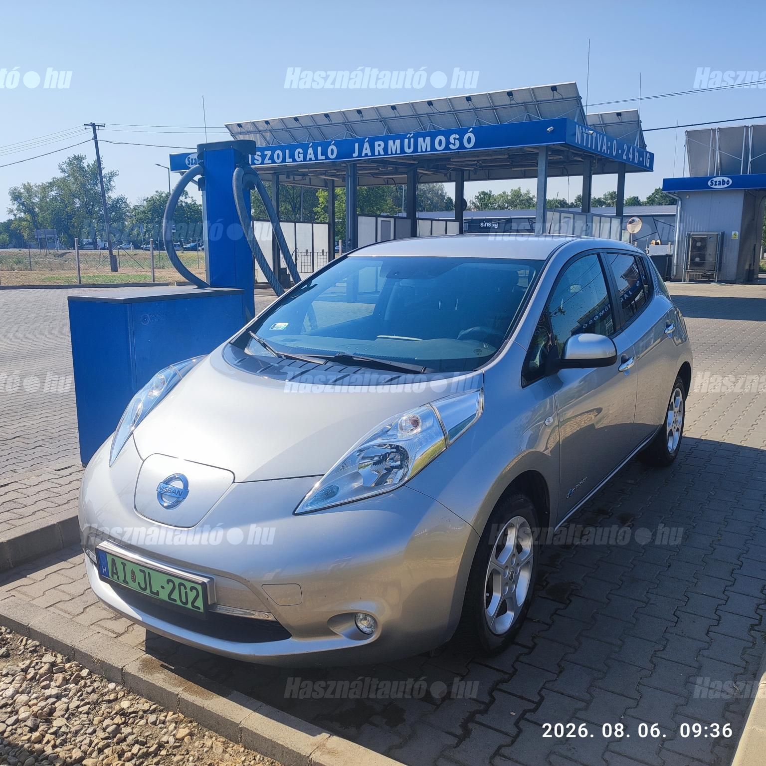 NISSAN LEAF 2016/3 - 1