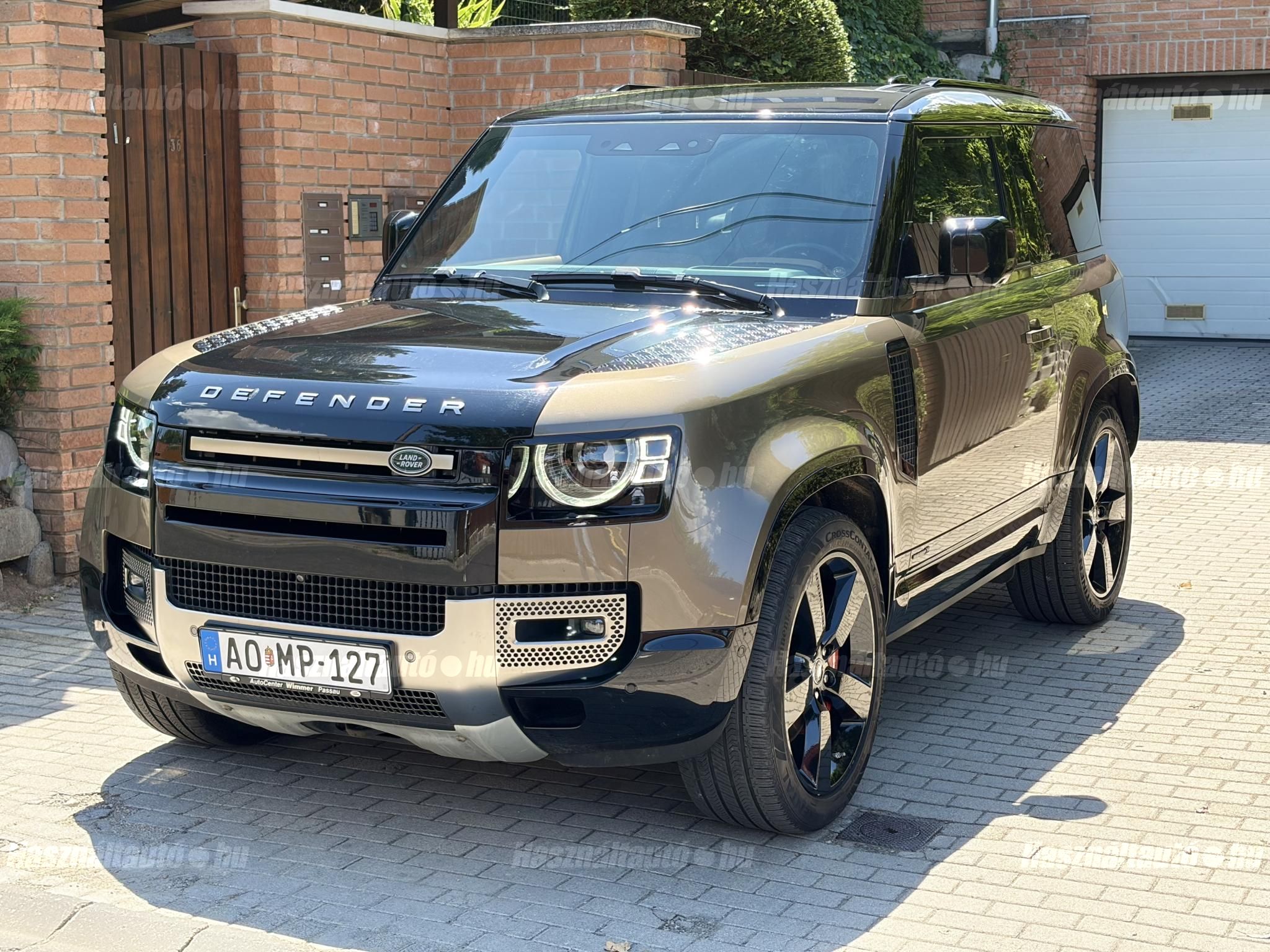 LAND ROVER DEFENDER 2021/4 - 1