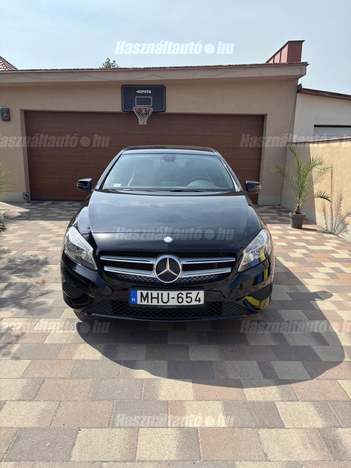 MERCEDES-BENZ A 180 2013/3 - 1