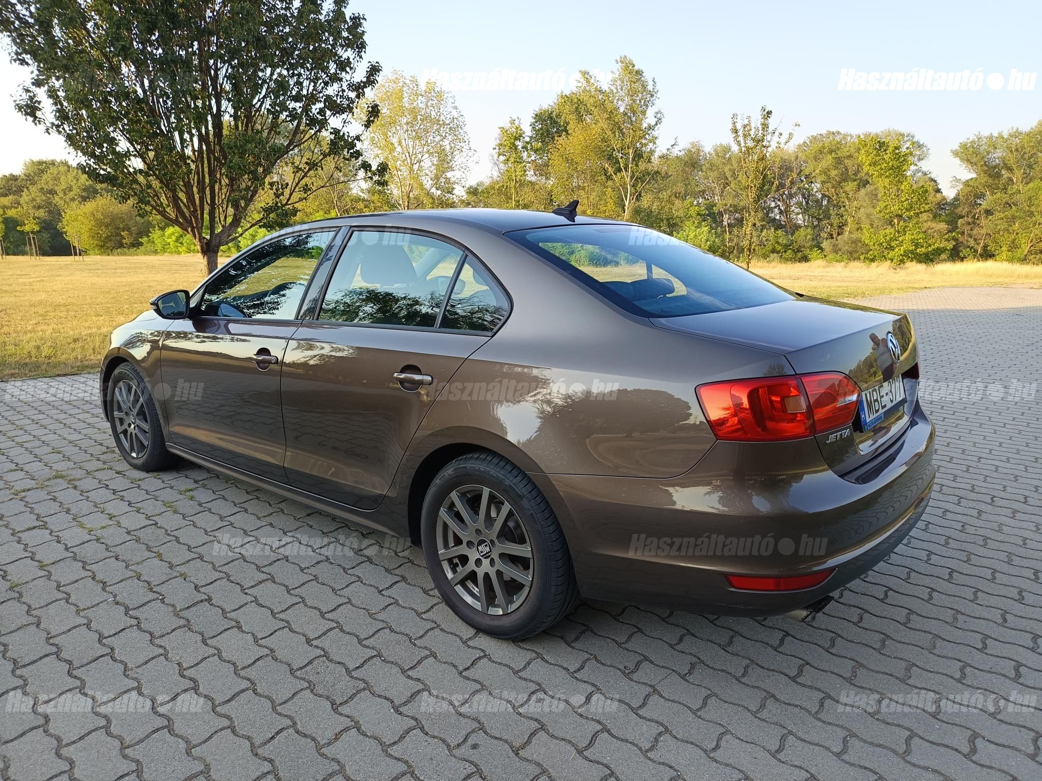 VOLKSWAGEN JETTA 2012/3 - 1