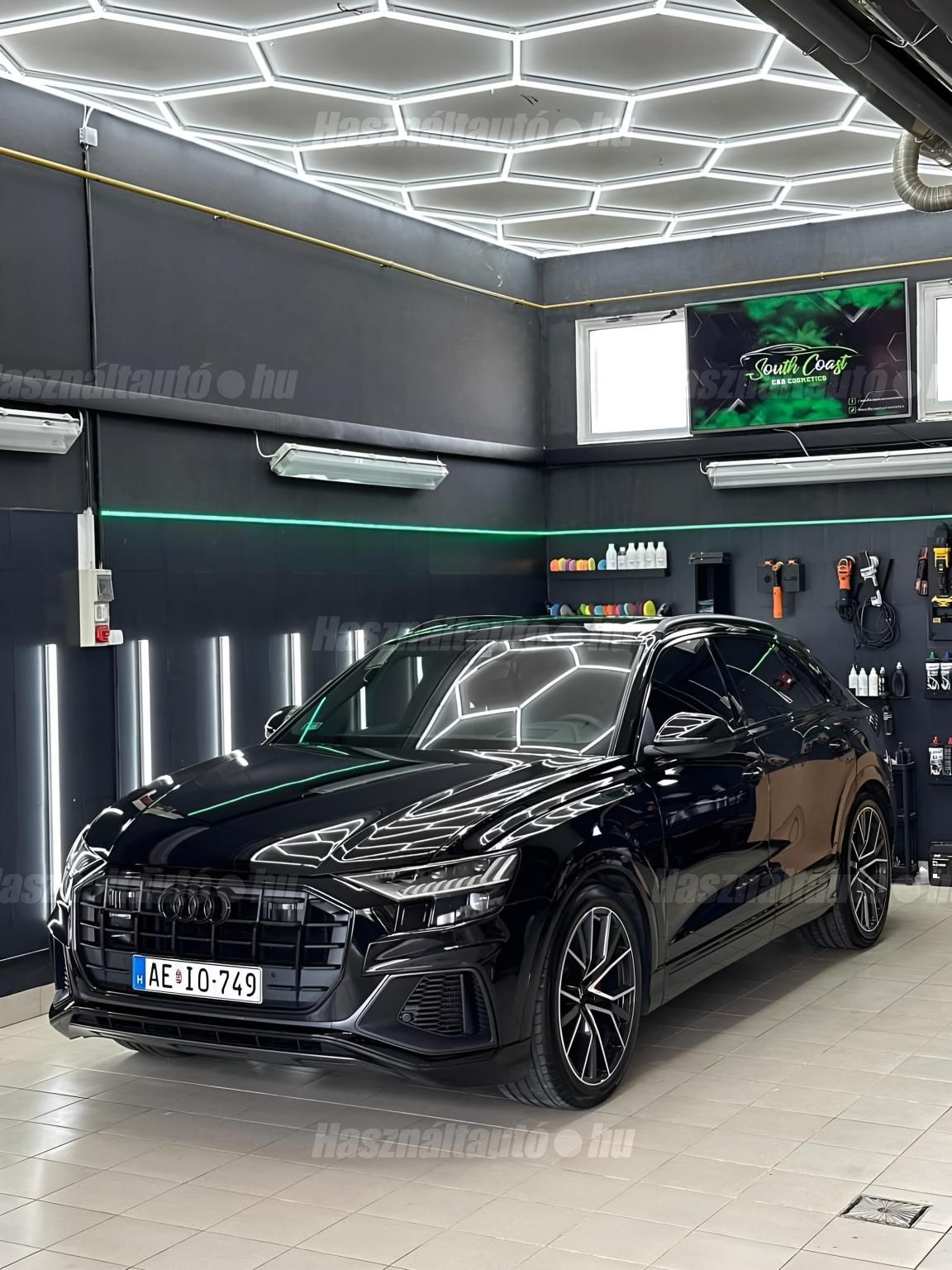 AUDI Q8 2019/3 - 1