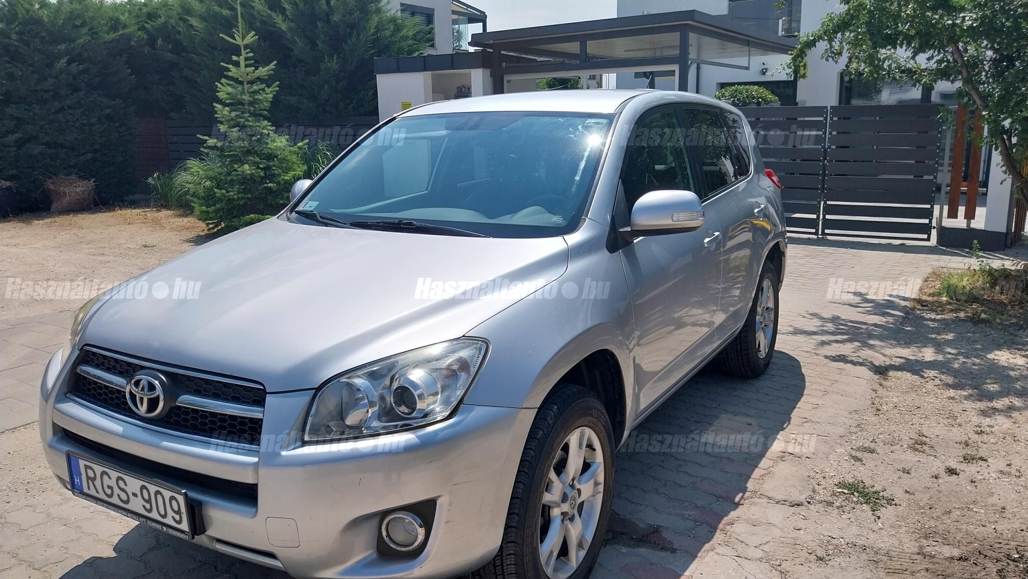 TOYOTA RAV 4 2009/11 - 1