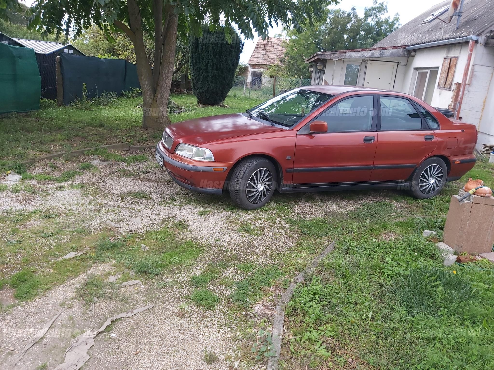VOLVO S40 2000 - 1