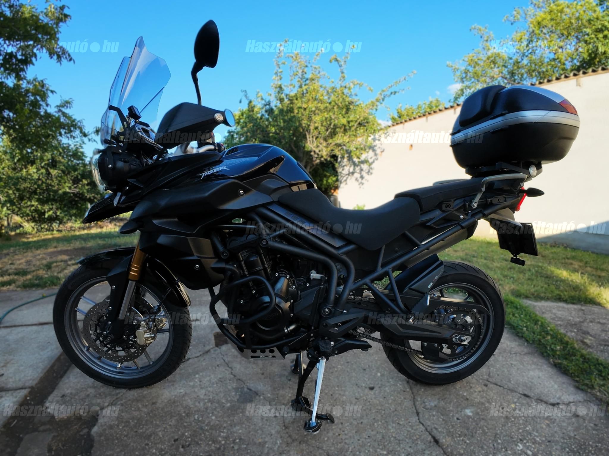 TRIUMPH TIGER 800 2013 - 1